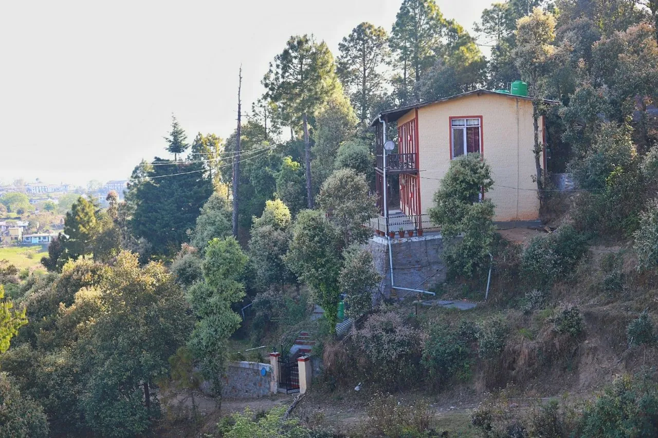 Kafal Cottage by Gemini Outdoors
