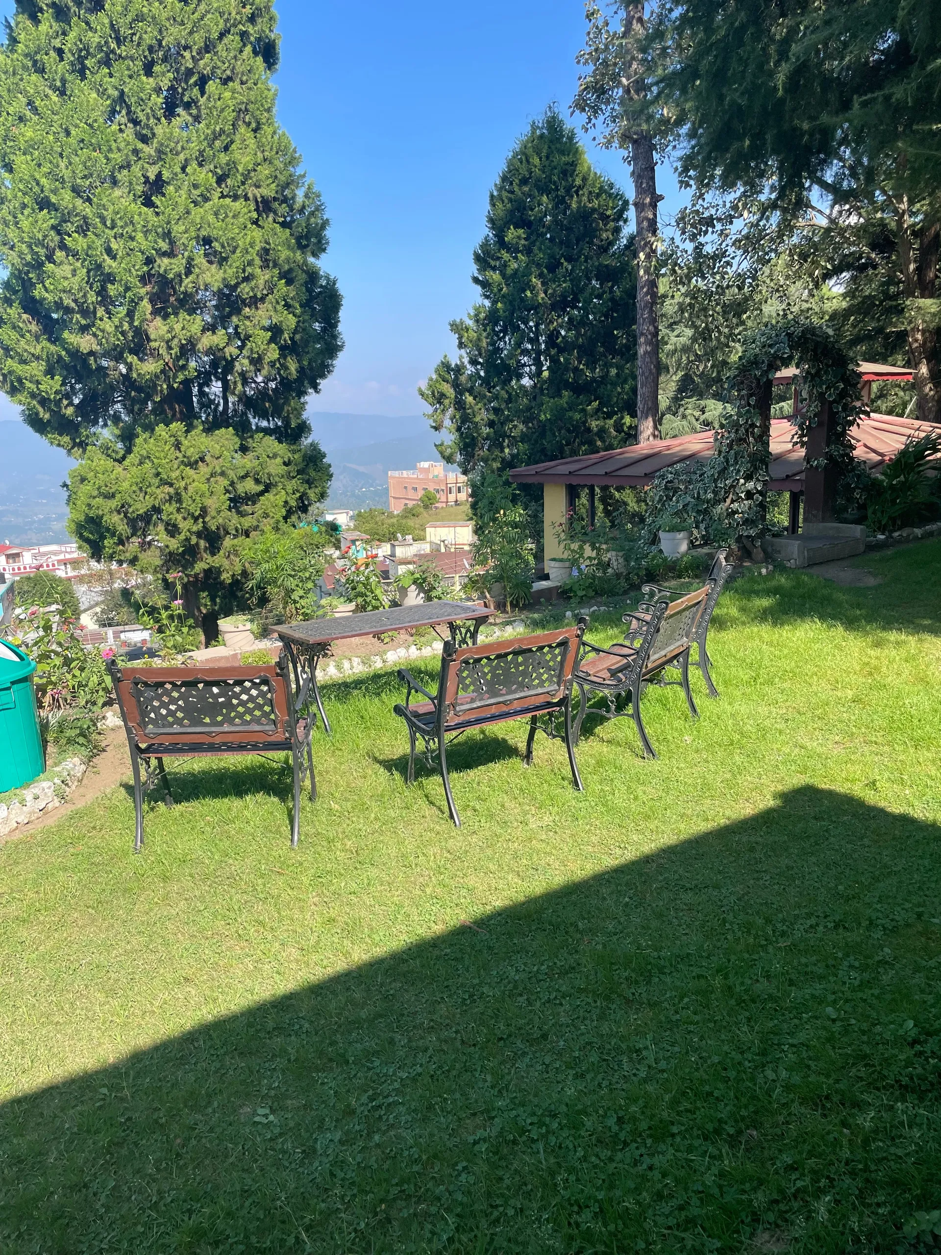 Xomotel- Ranikhet Heights Garden