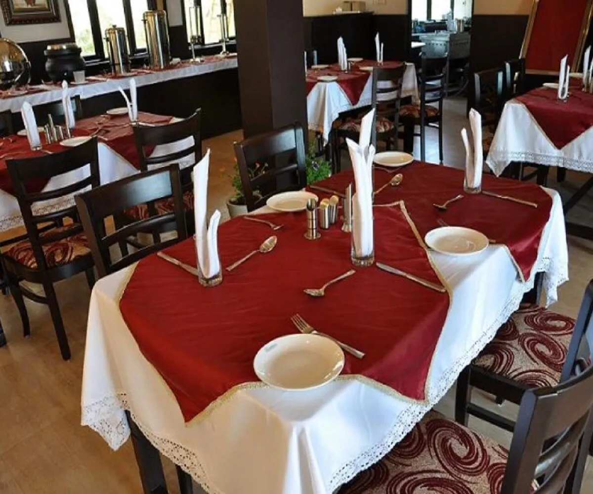 Xomotel- Ranikhet Heights Restaurant