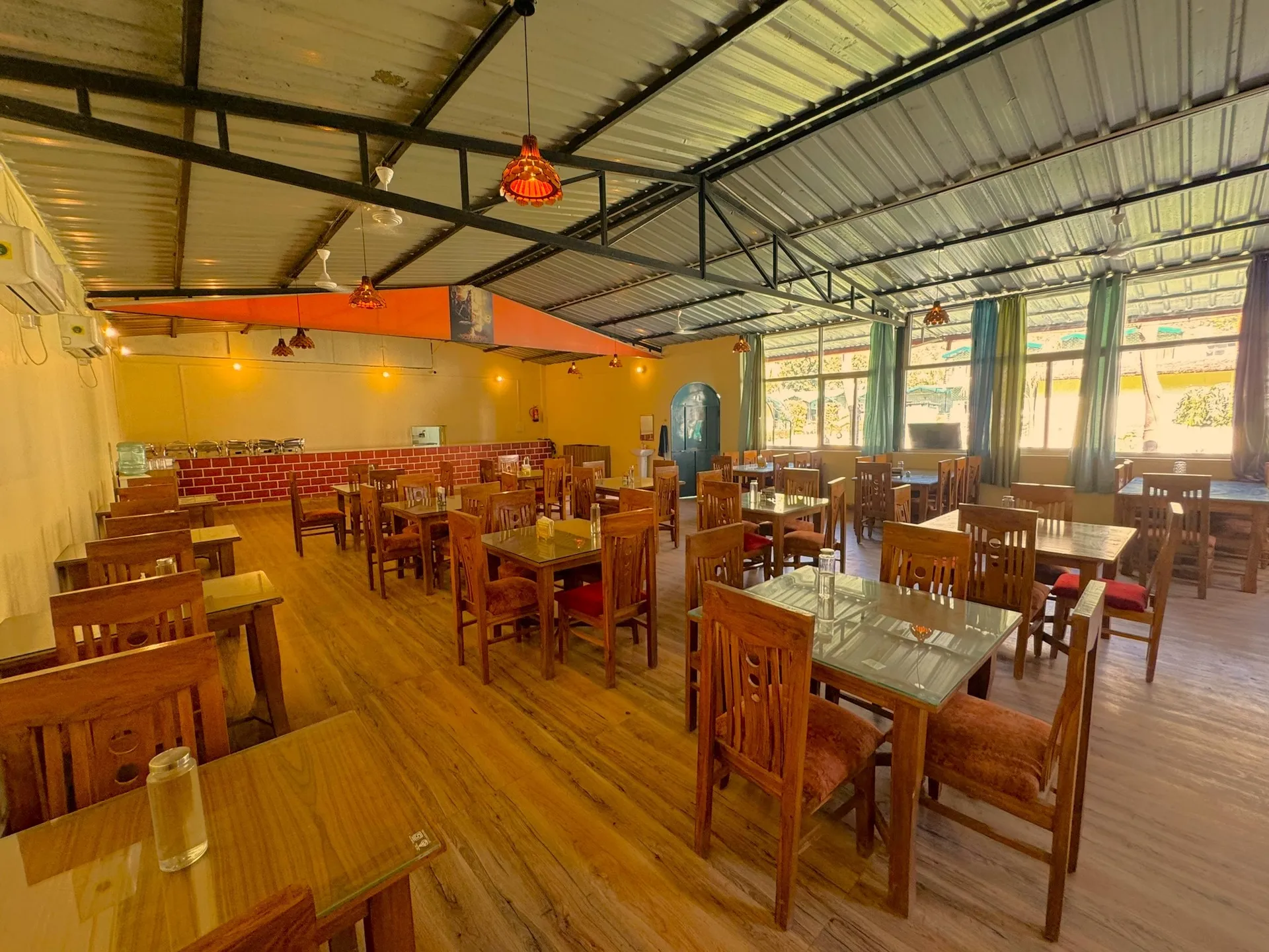 Camp Brook - Luxury Camping in Rishikesh Dining Area