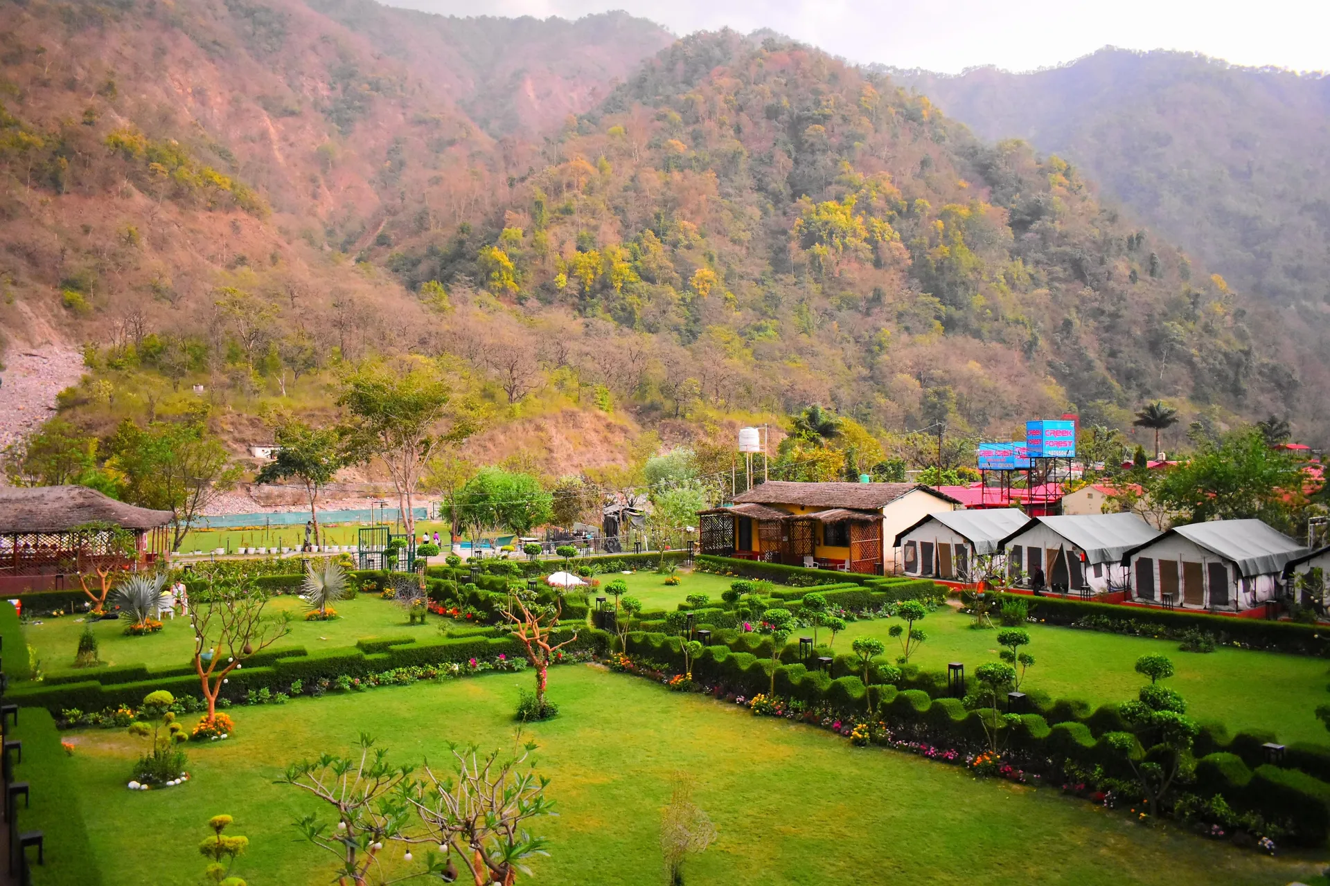 Camp Brook - Luxury Camping in Rishikesh Garden