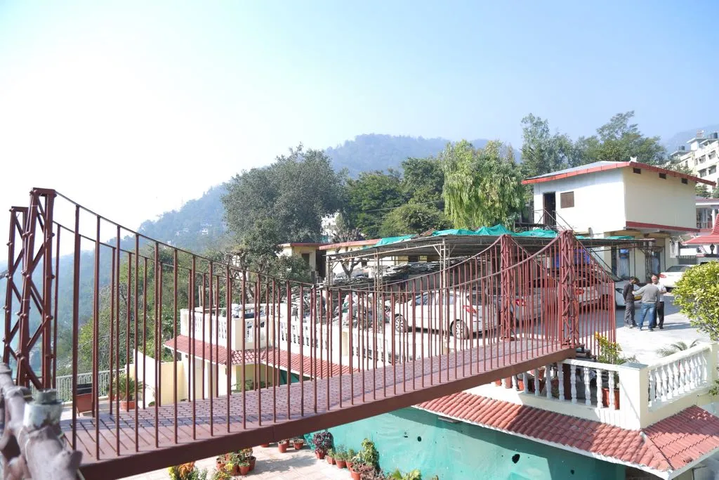 Divine Resorts & Spa Outdoors