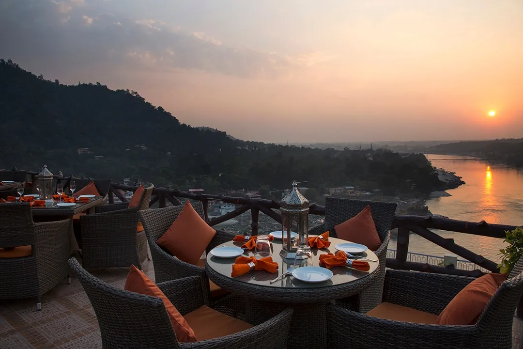 Divine Resorts & Spa Restaurant