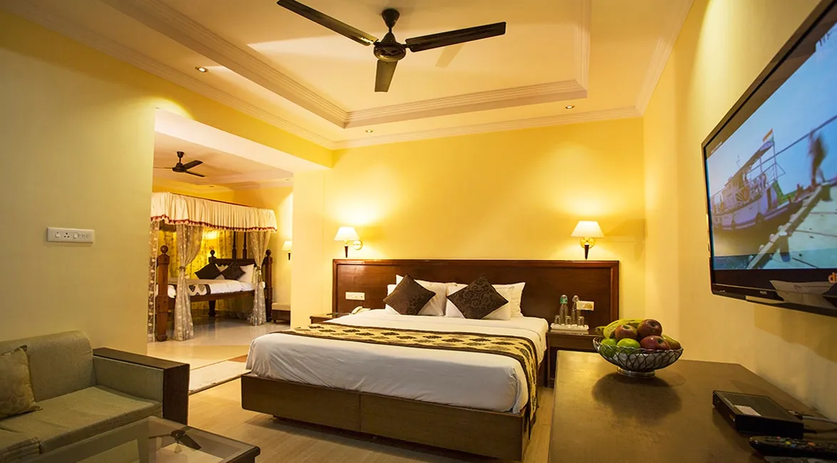 Divine Resorts & Spa Room