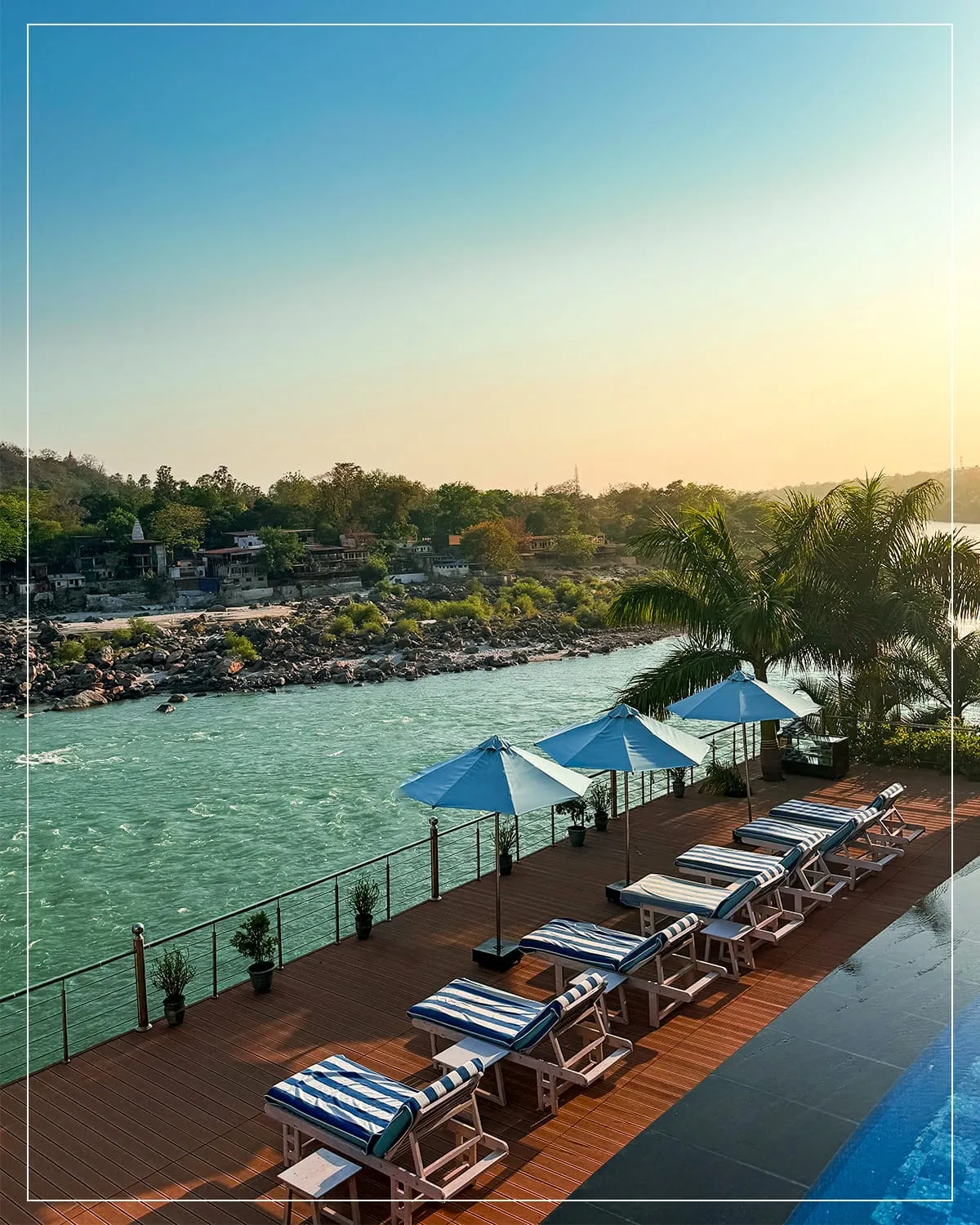 Divine Resorts & Spa Swimming Pool