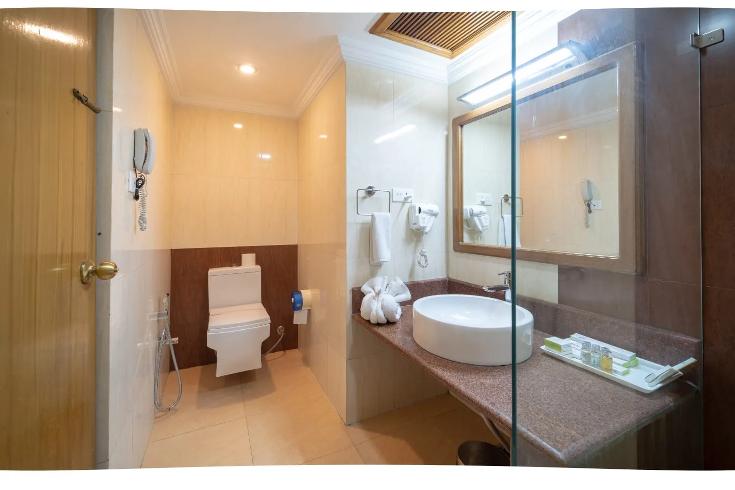 Divine Resorts & Spa Washroom