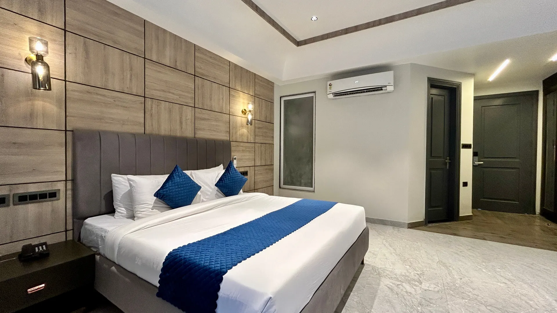 DLS Divine Resort and Spa Room