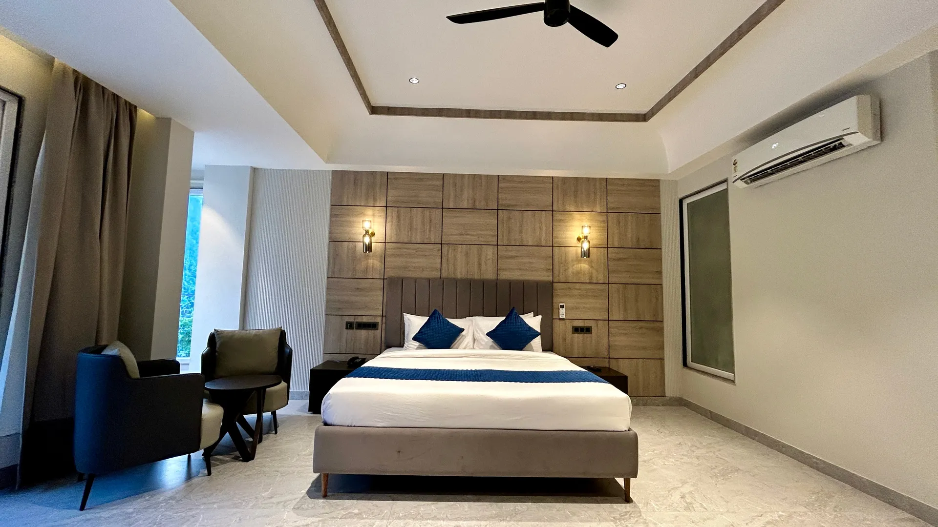 DLS Divine Resort and Spa Room