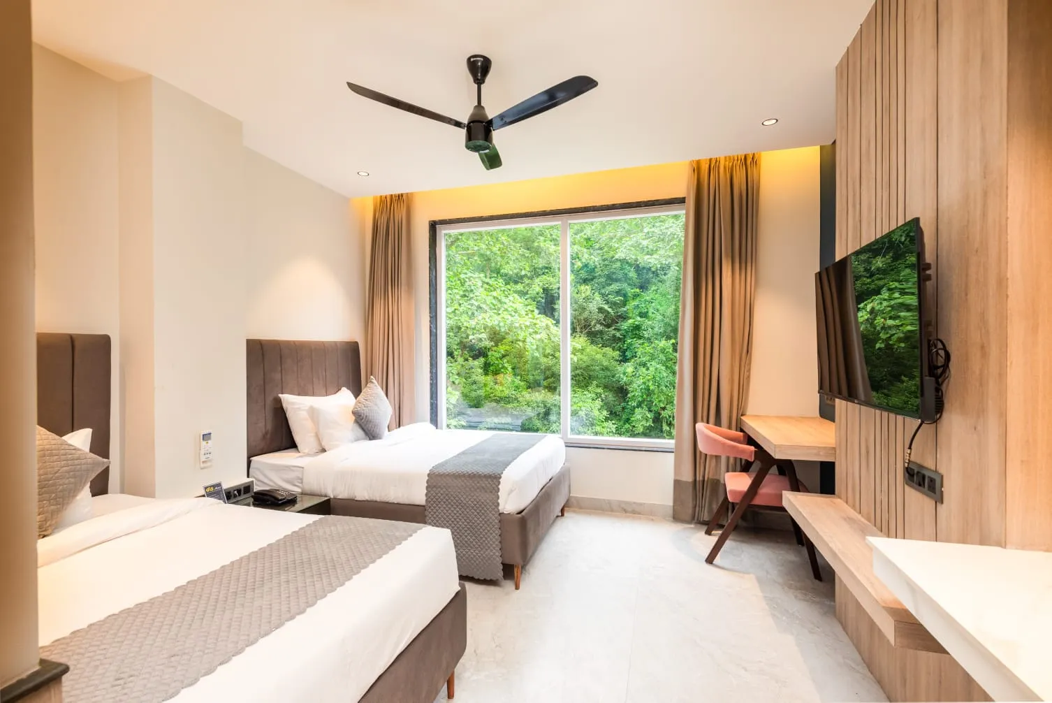 DLS Divine Resort and Spa Room