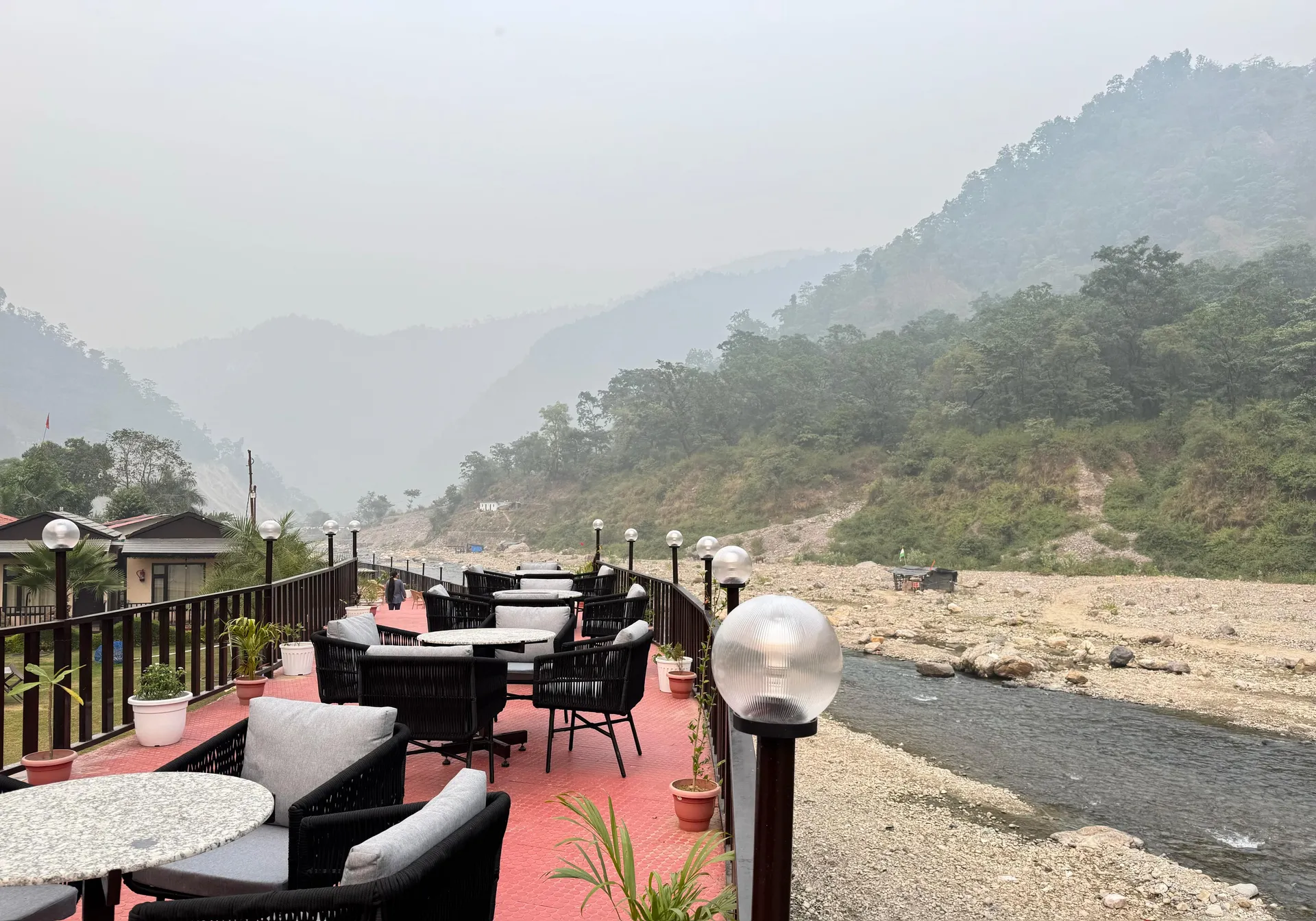 DLS MJ River Resort Outdoors