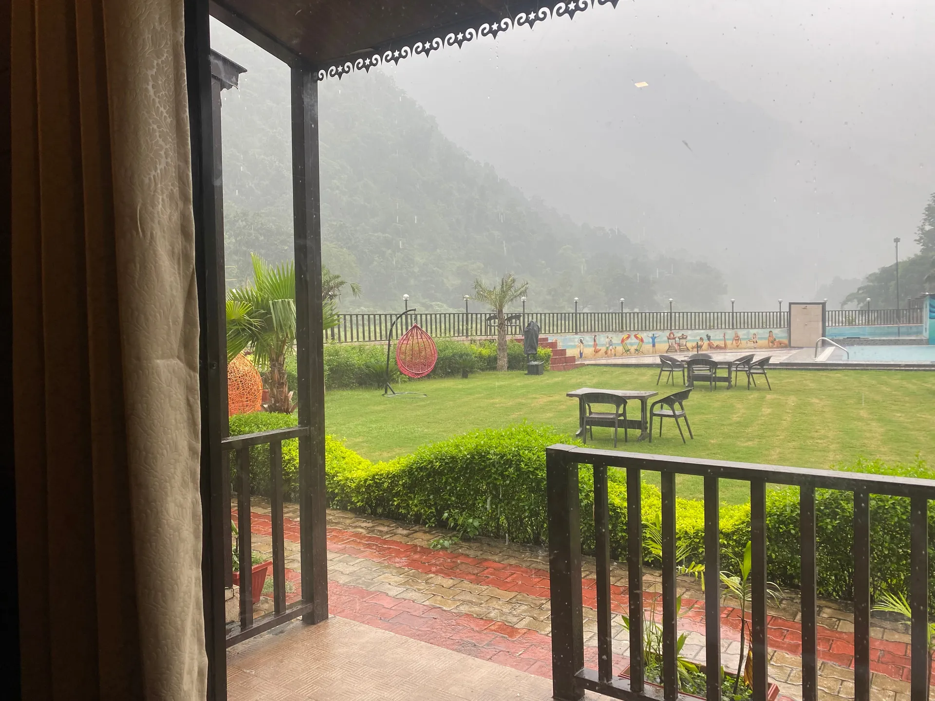 DLS MJ River Resort Outdoors