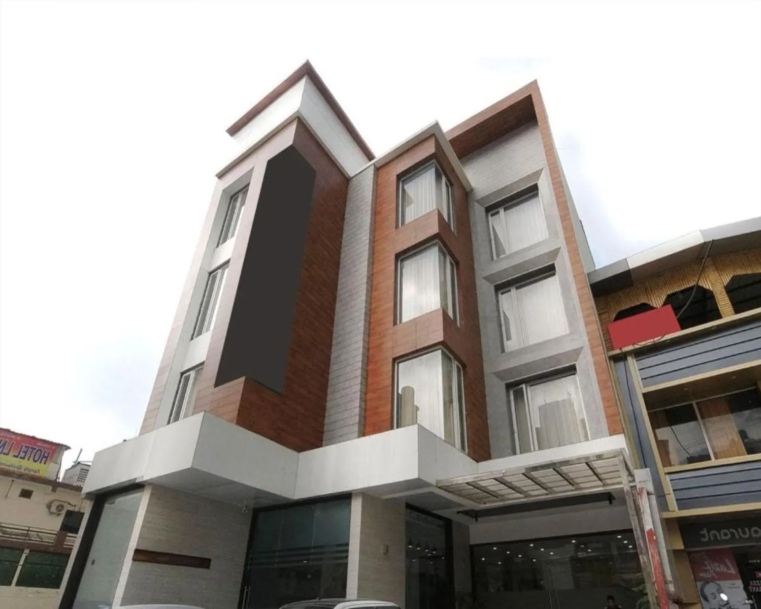 DLS The Classio Facade