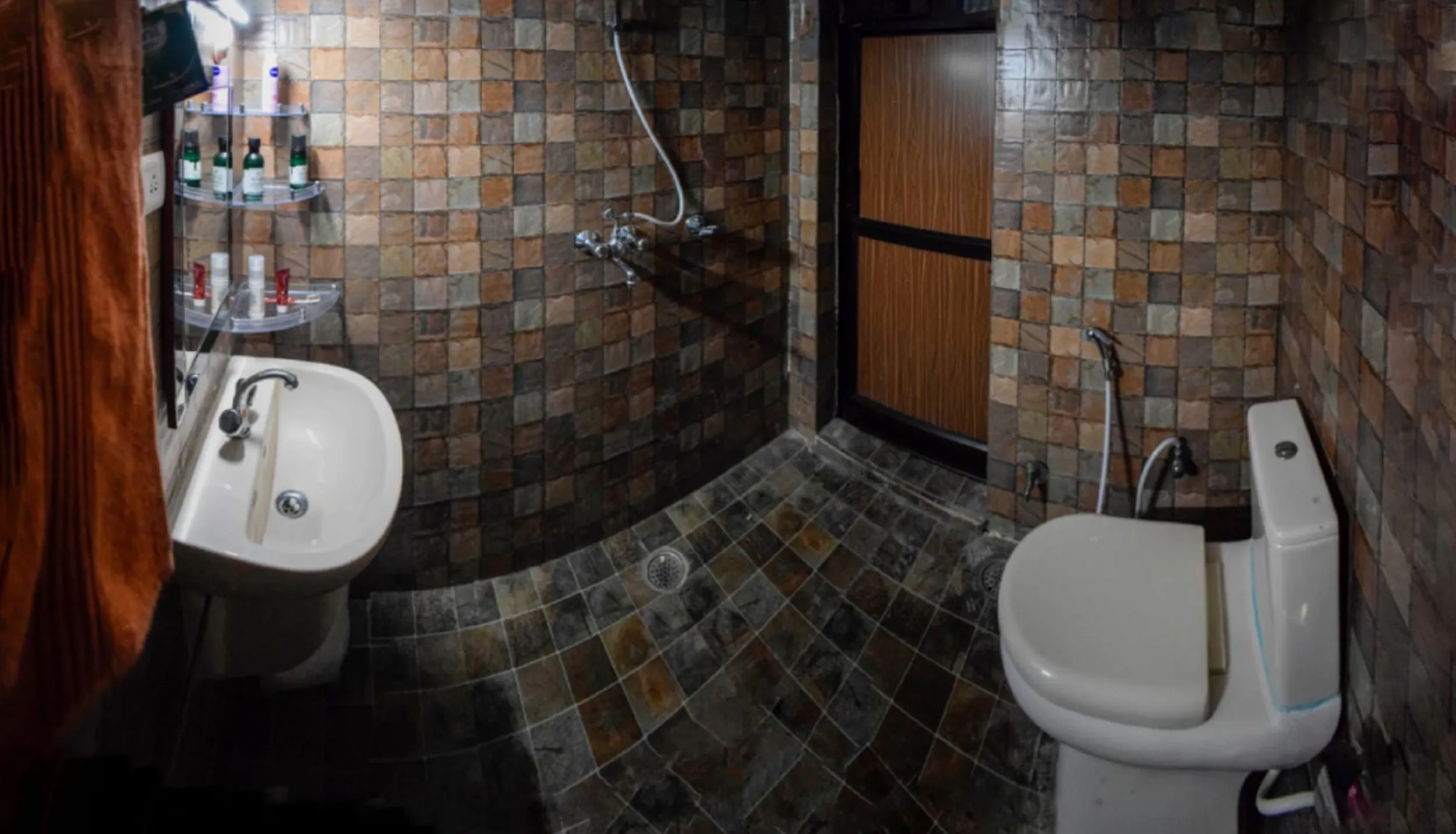 Ecoterra Serene Resort Bathroom