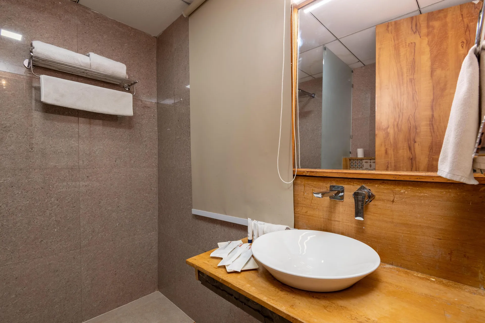 Ekawa Ganga by Lawrence Hotels Room