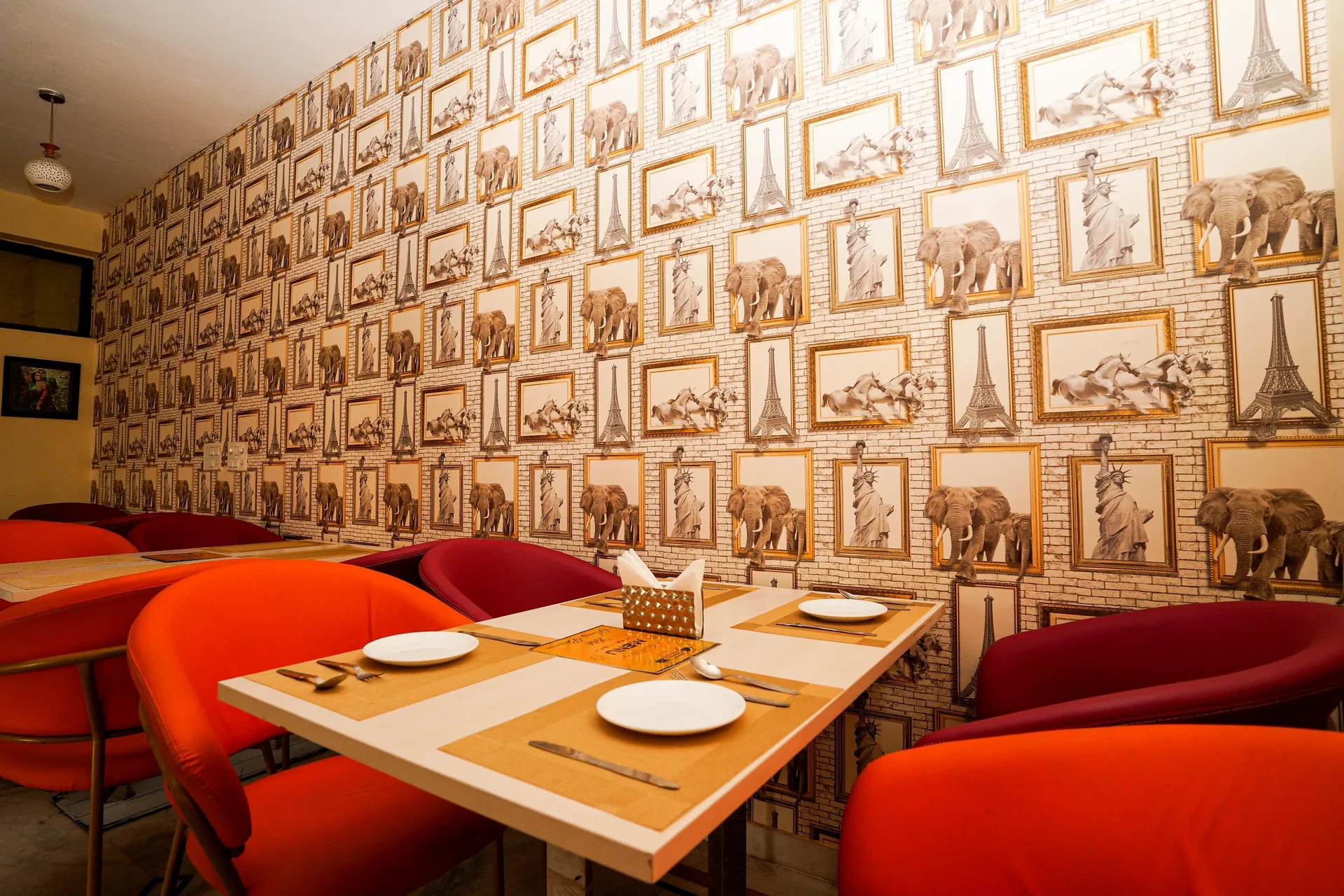Hotel Neeraj Bhawan - Triveni Ghat Restaurant