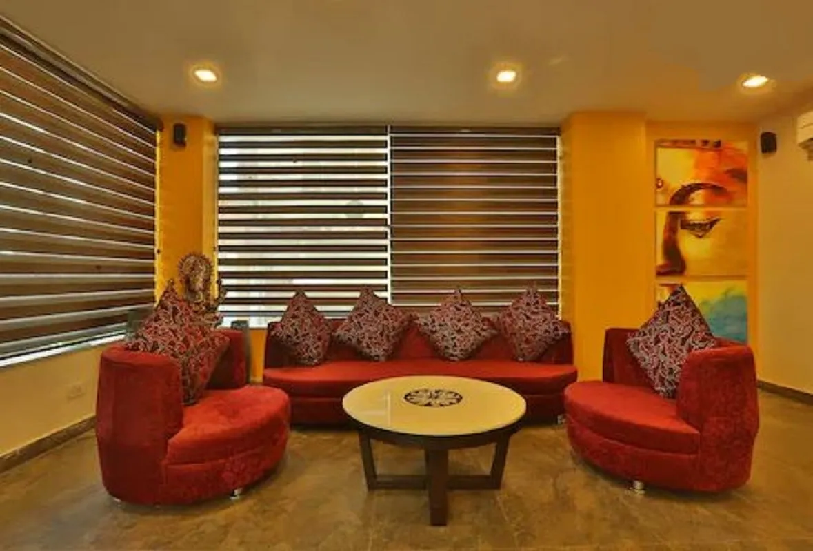 Hotel Royale Hills Common Area