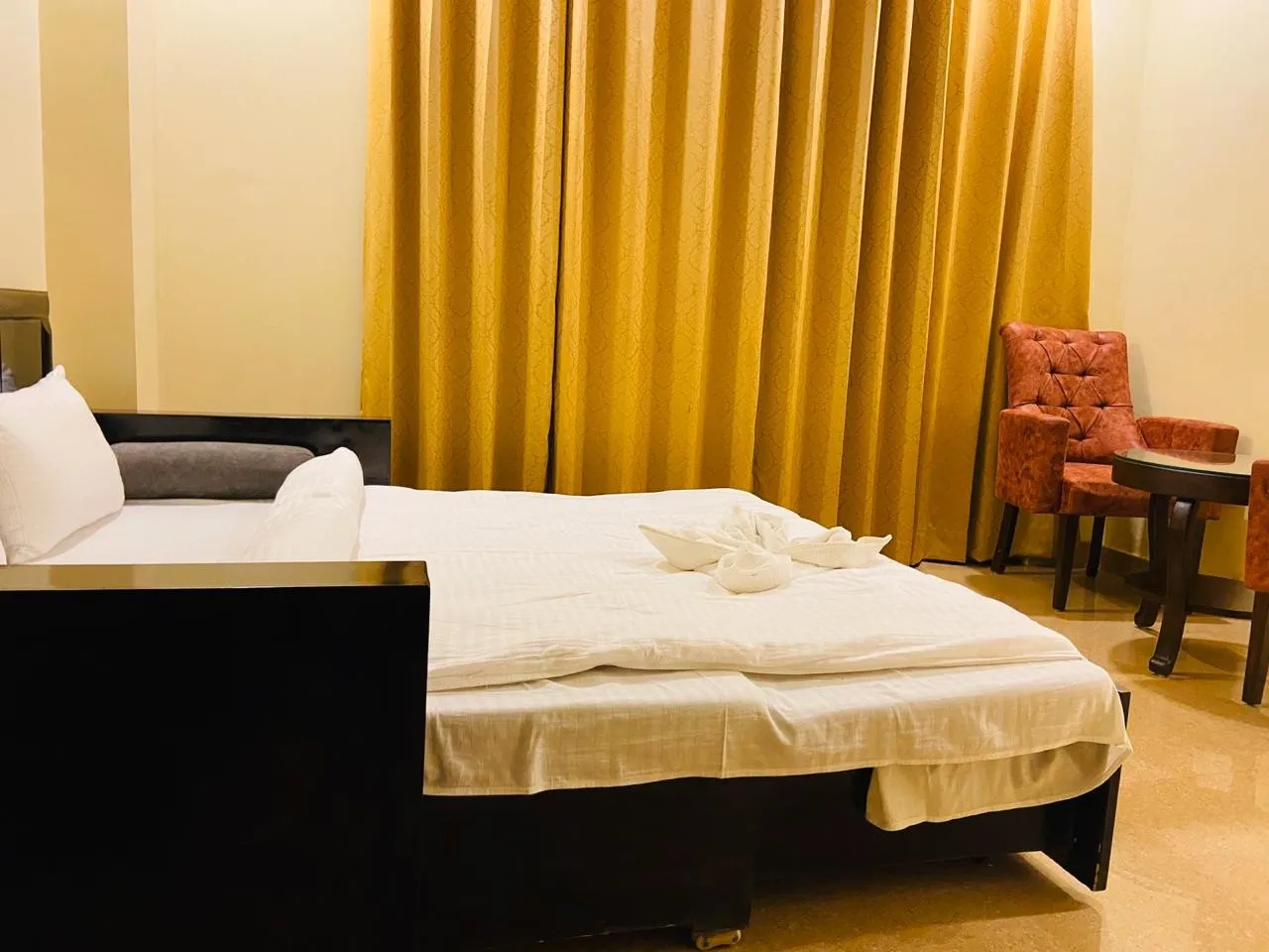 Hotel Royale Hills Interiors