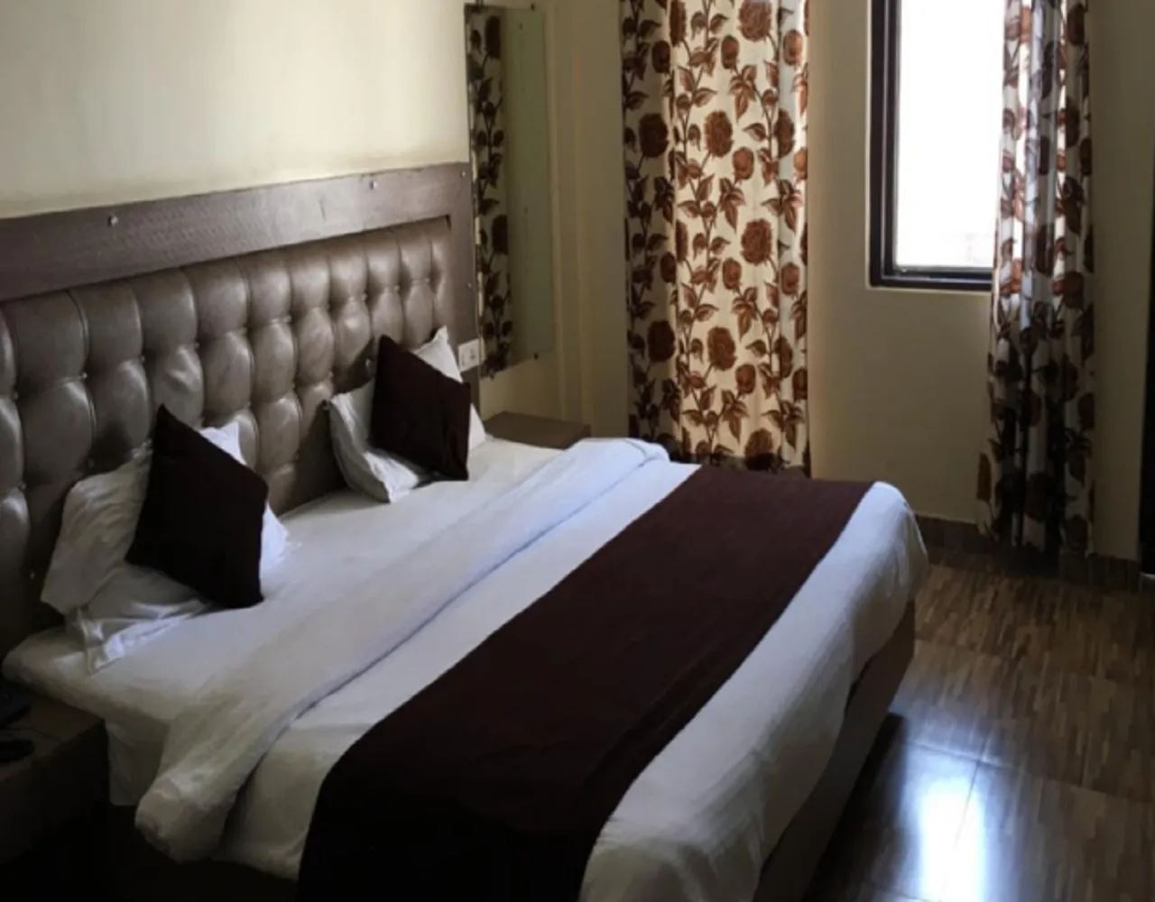 HOTEL TRIHARI Common Area