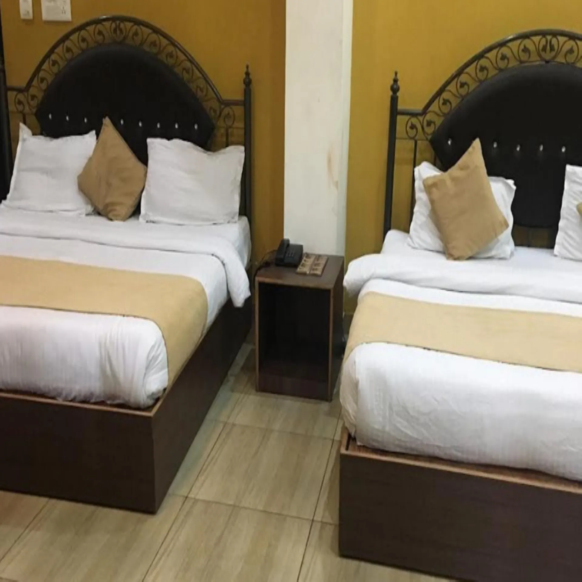 HOTEL TRIHARI Common Area