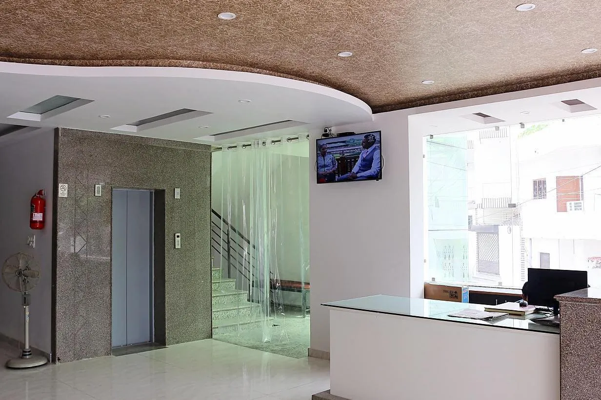 HOTEL TRIHARI Common Area