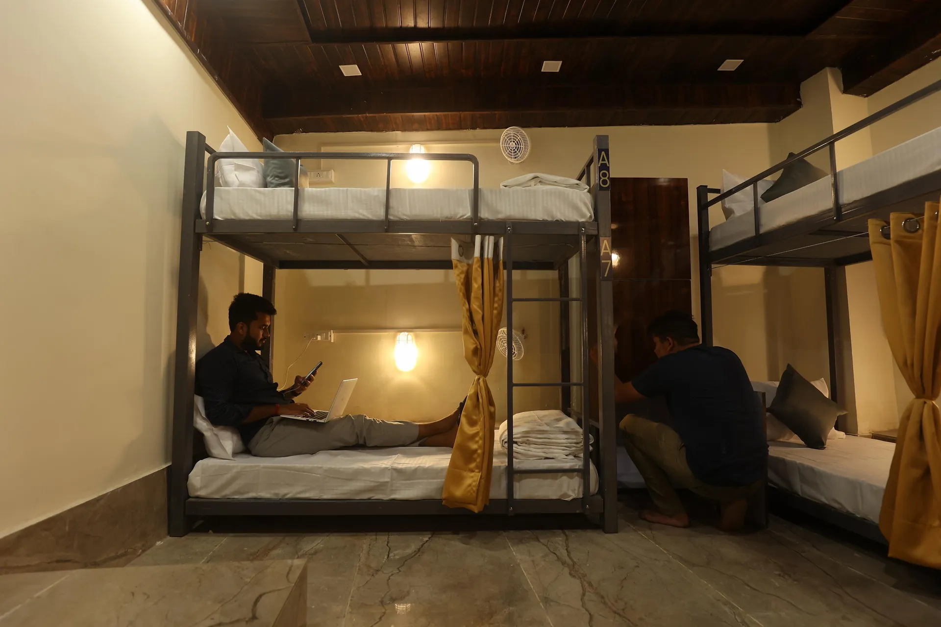 Perfect stayz AIIMS Others