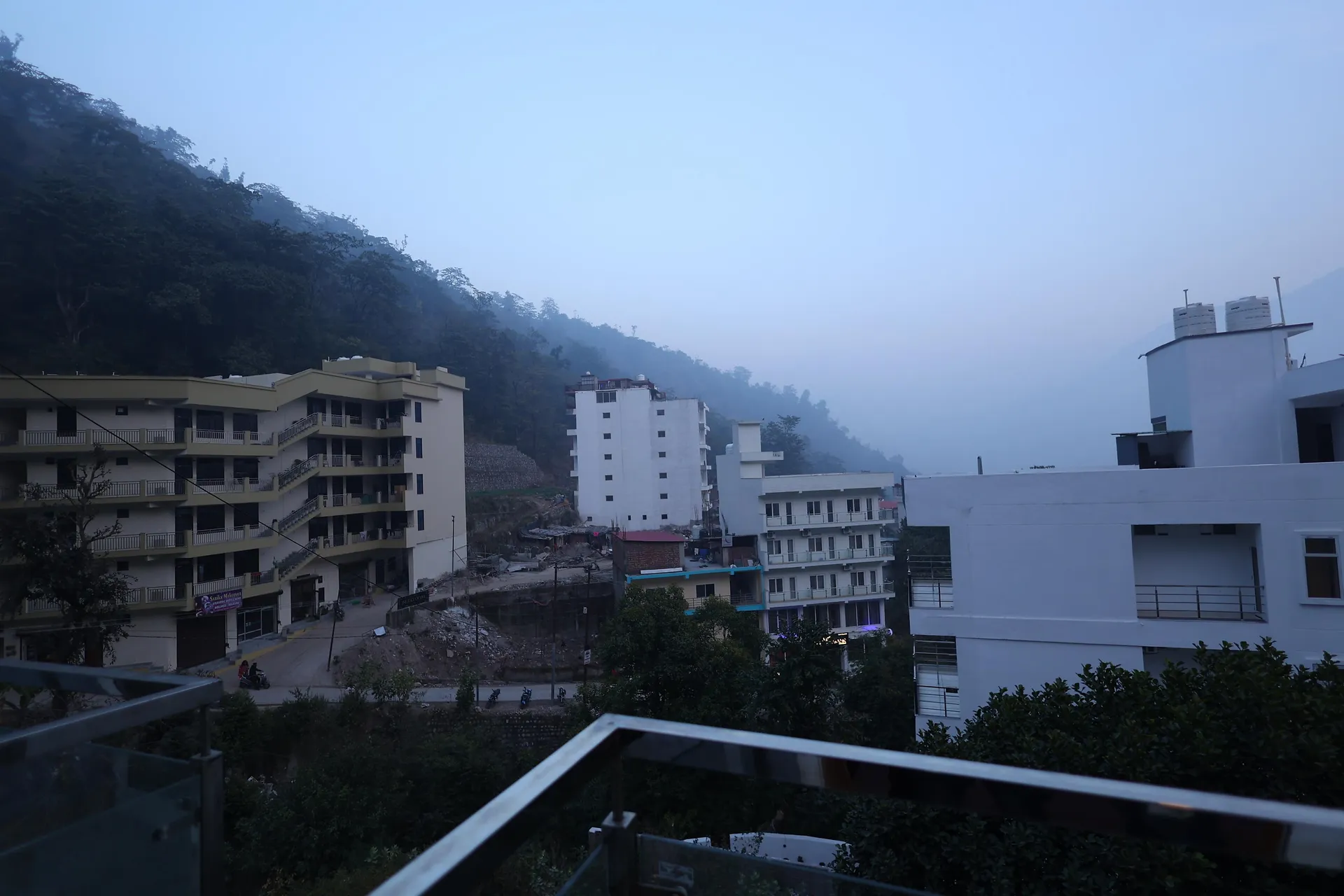 Perfect stayz Premium Forest Valley Near Waterfall Outdoors