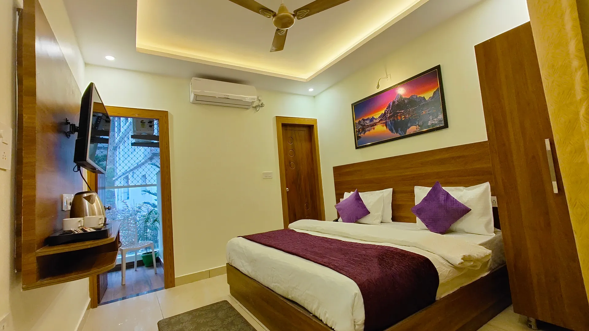 Perfect stayz Premium Forest Valley Near Waterfall Room