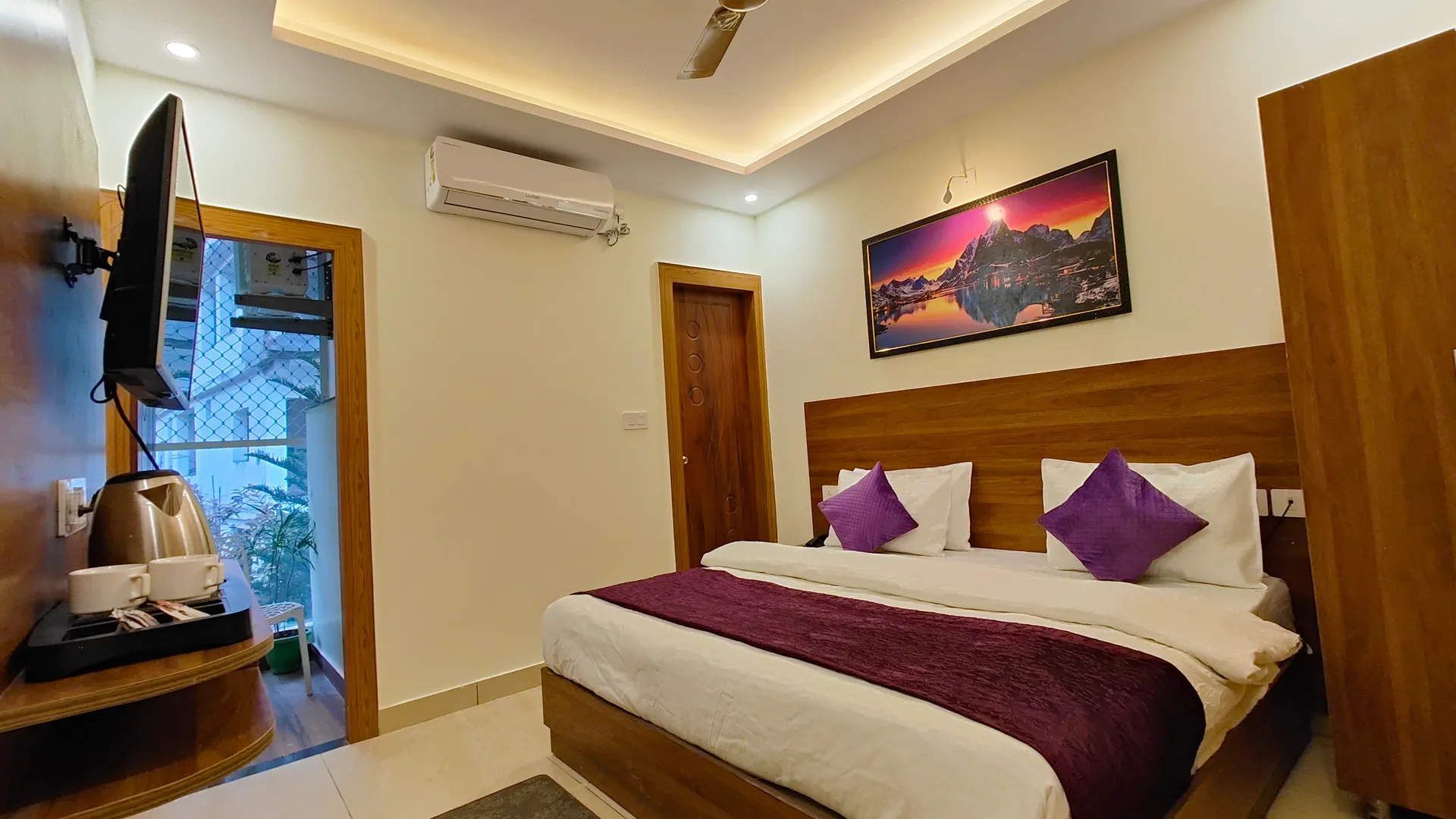 Perfect stayz Premium Forest Valley Near Waterfall Room