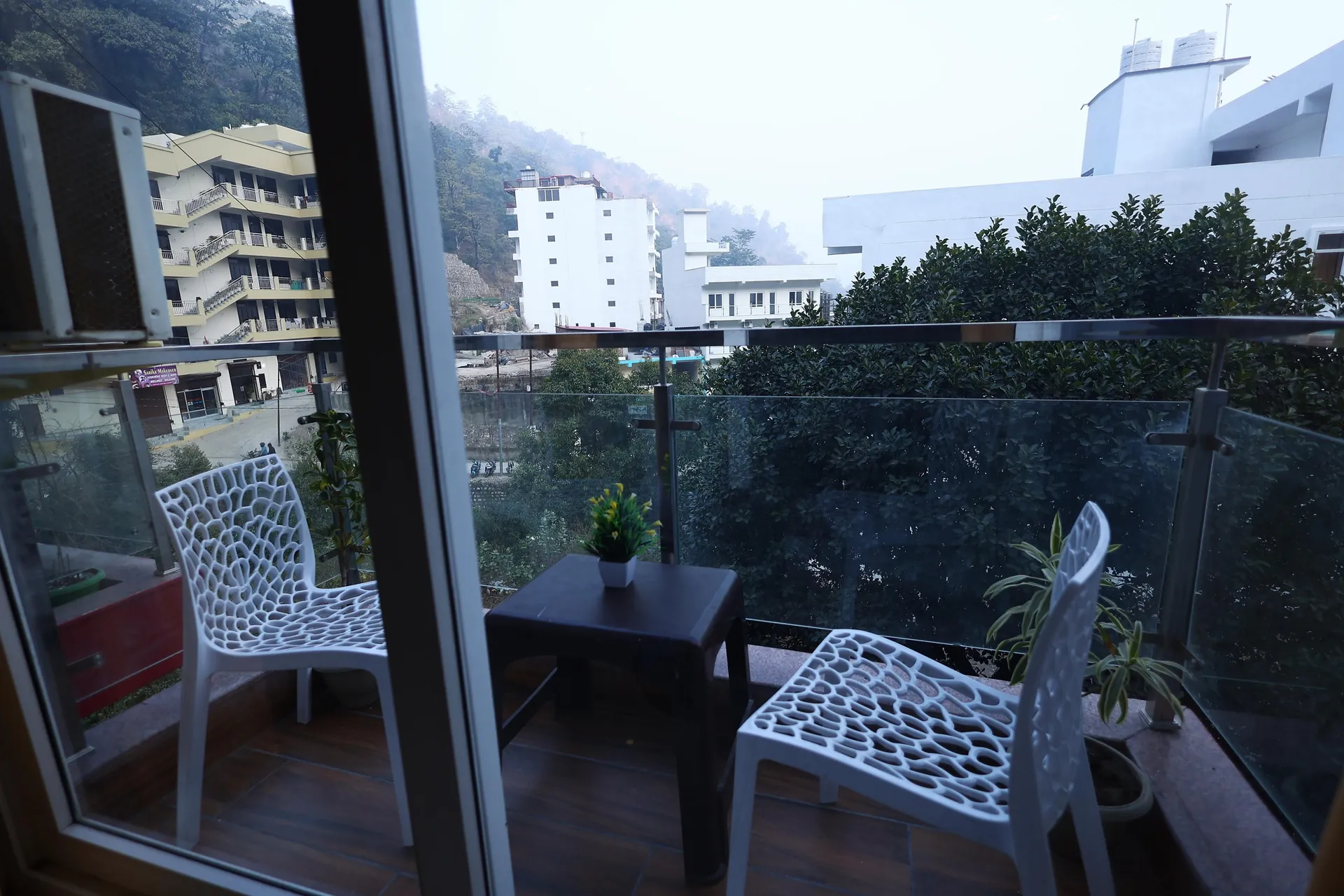 Perfect stayz Premium Forest Valley Near Waterfall Room
