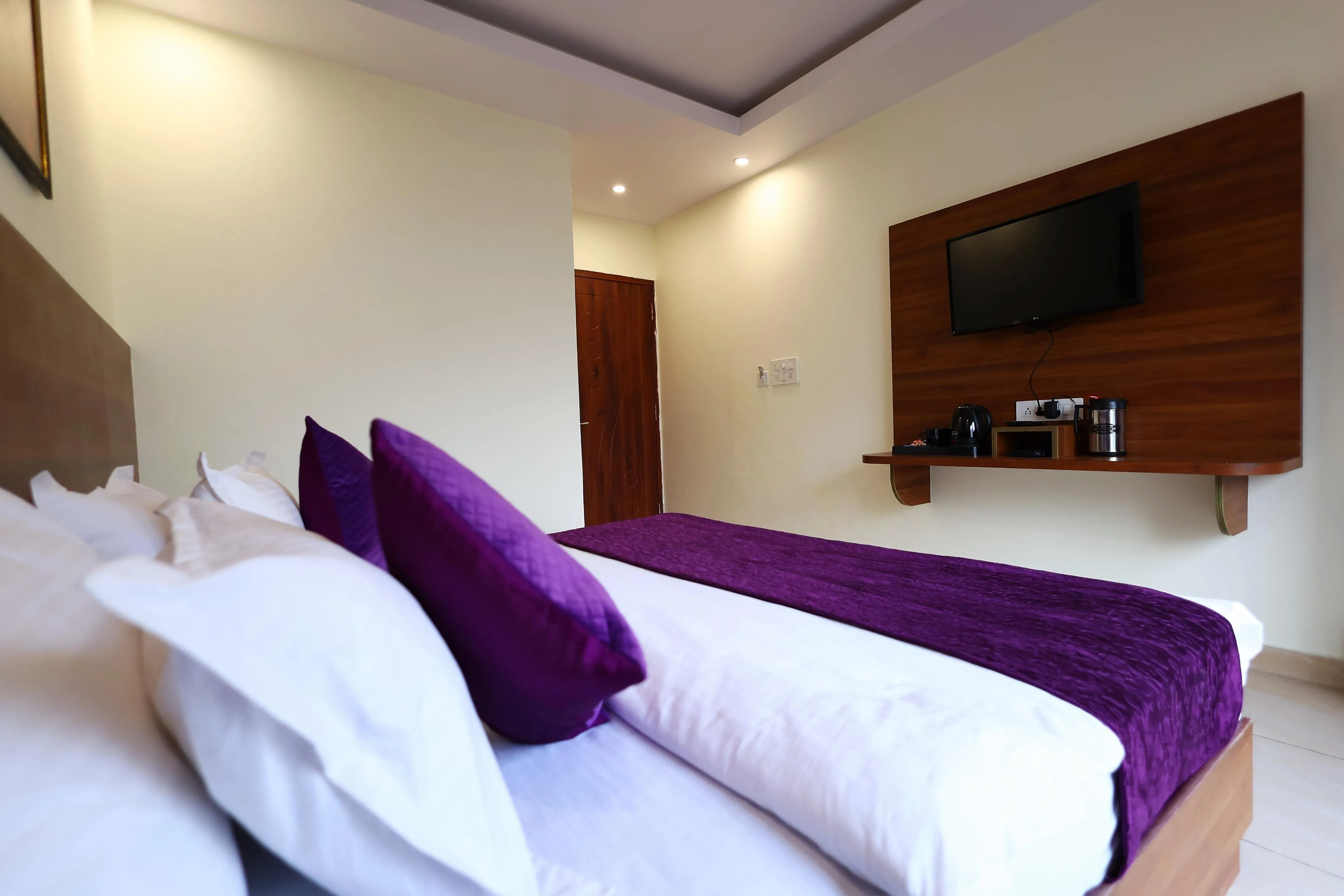 Perfect stayz Premium Forest Valley Near Waterfall Room
