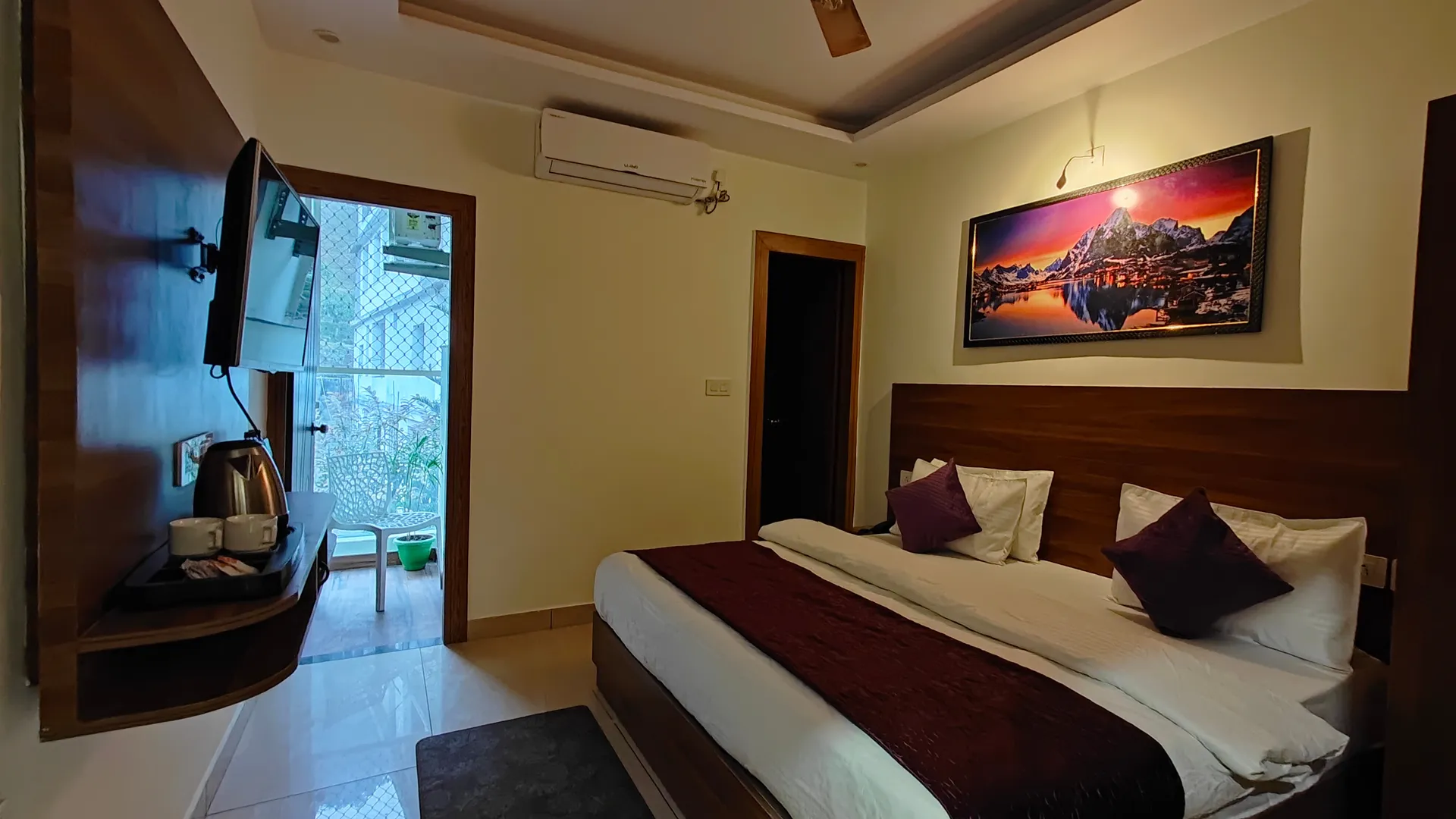 Perfect stayz Premium Forest Valley Near Waterfall Room