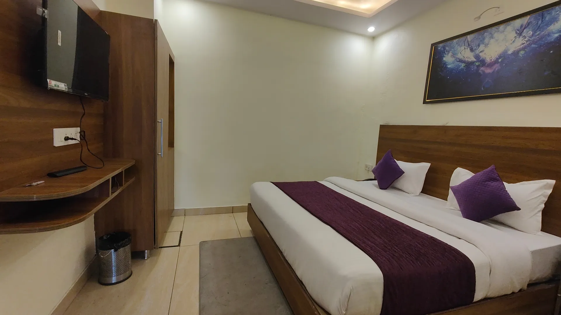 Perfect stayz Premium Forest Valley Near Waterfall Room