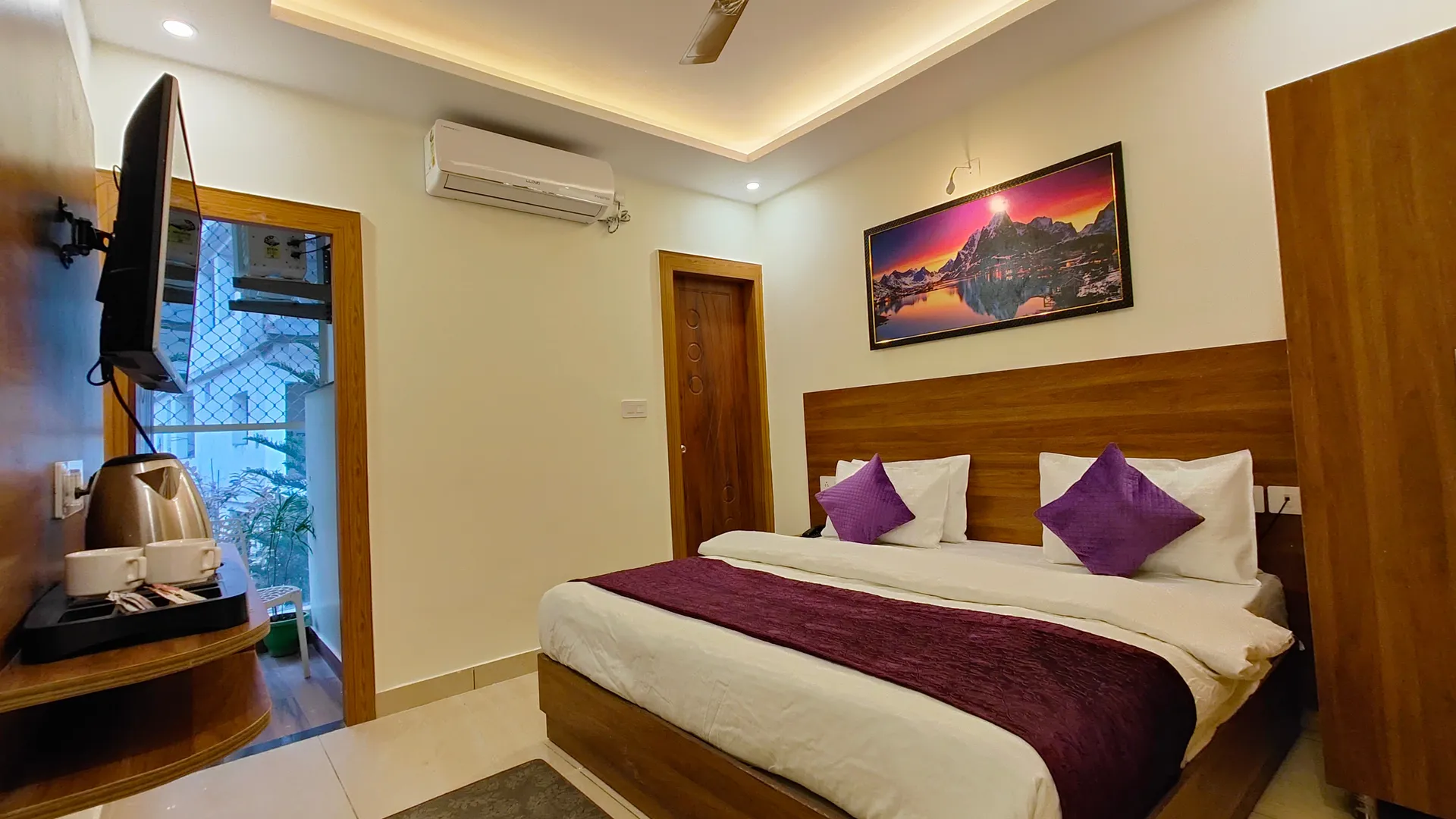 Perfect stayz Premium Forest Valley Near Waterfall Room