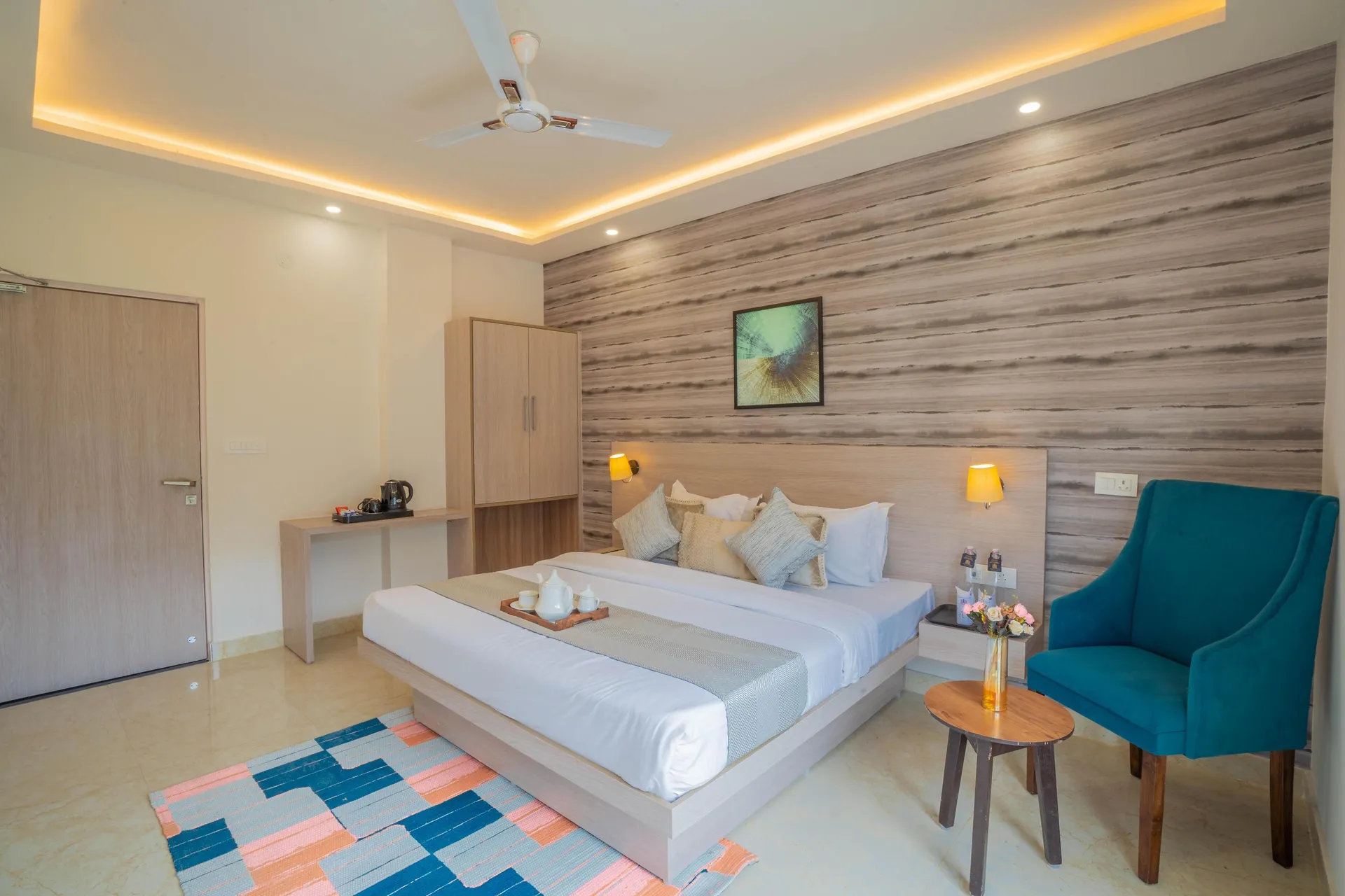 Perfectstayz Alpine Retreat Room