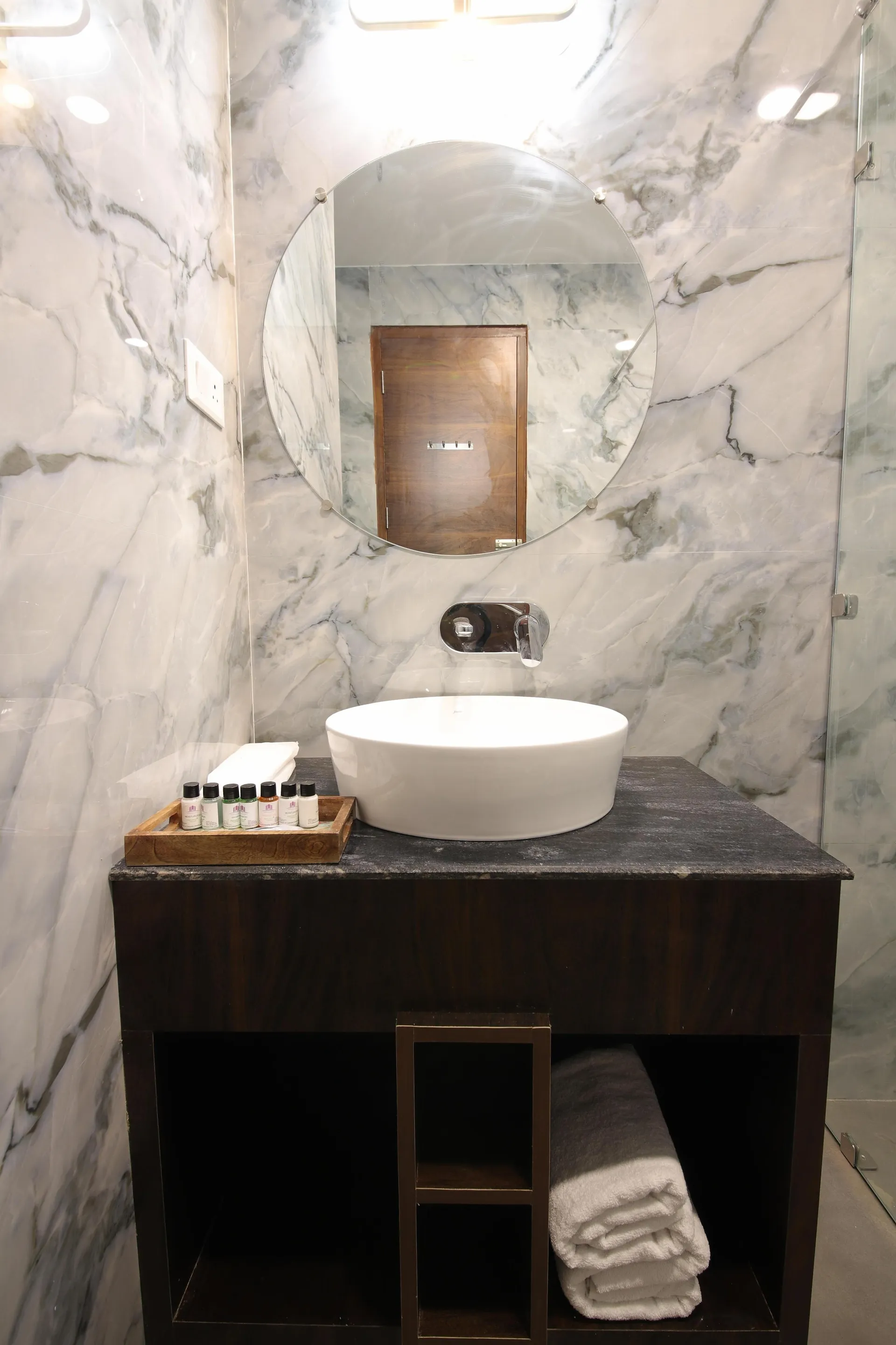 Perfectstayz Alpine Retreat Room