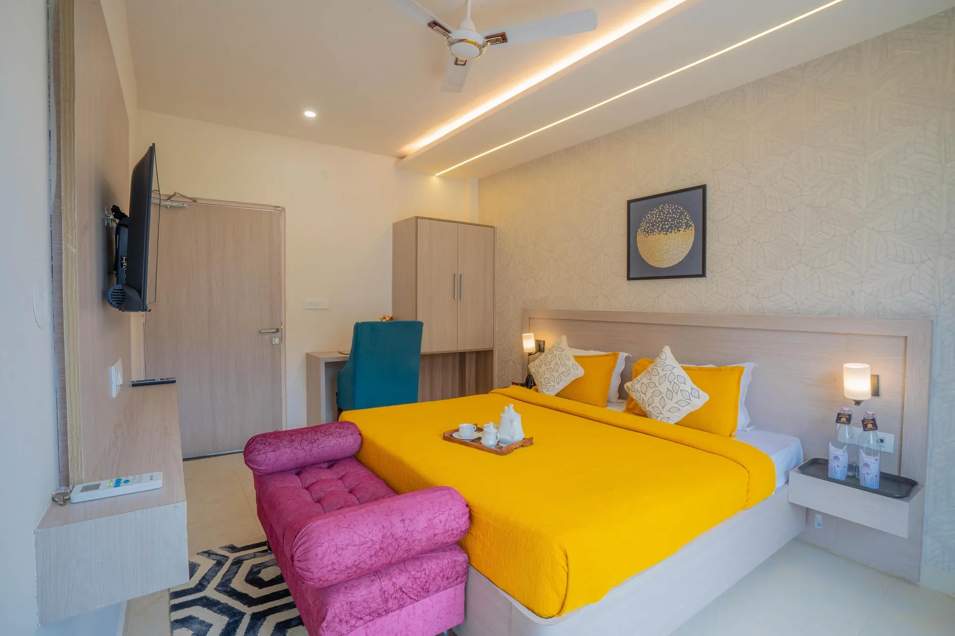 Perfectstayz Alpine Retreat Room