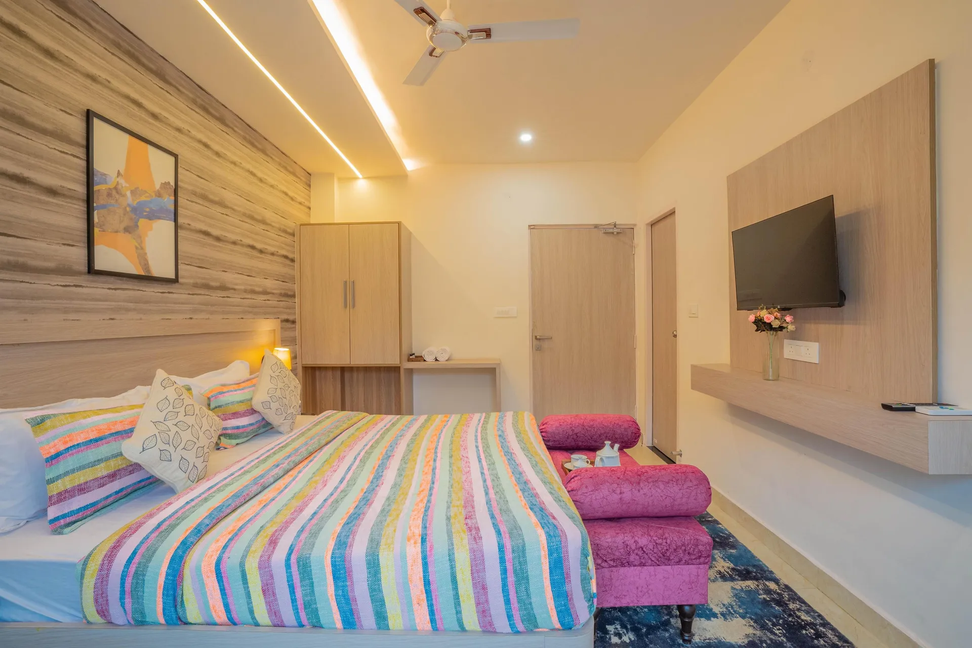 Perfectstayz Alpine Retreat Room
