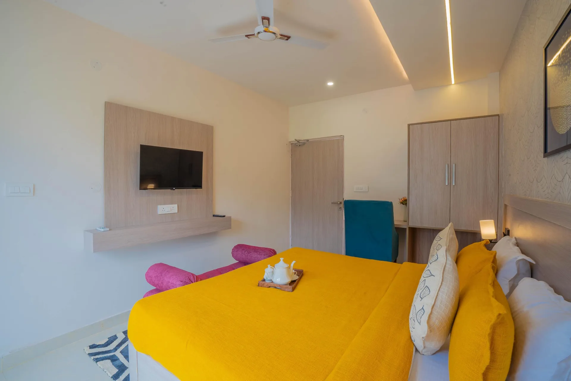 Perfectstayz Alpine Retreat Room
