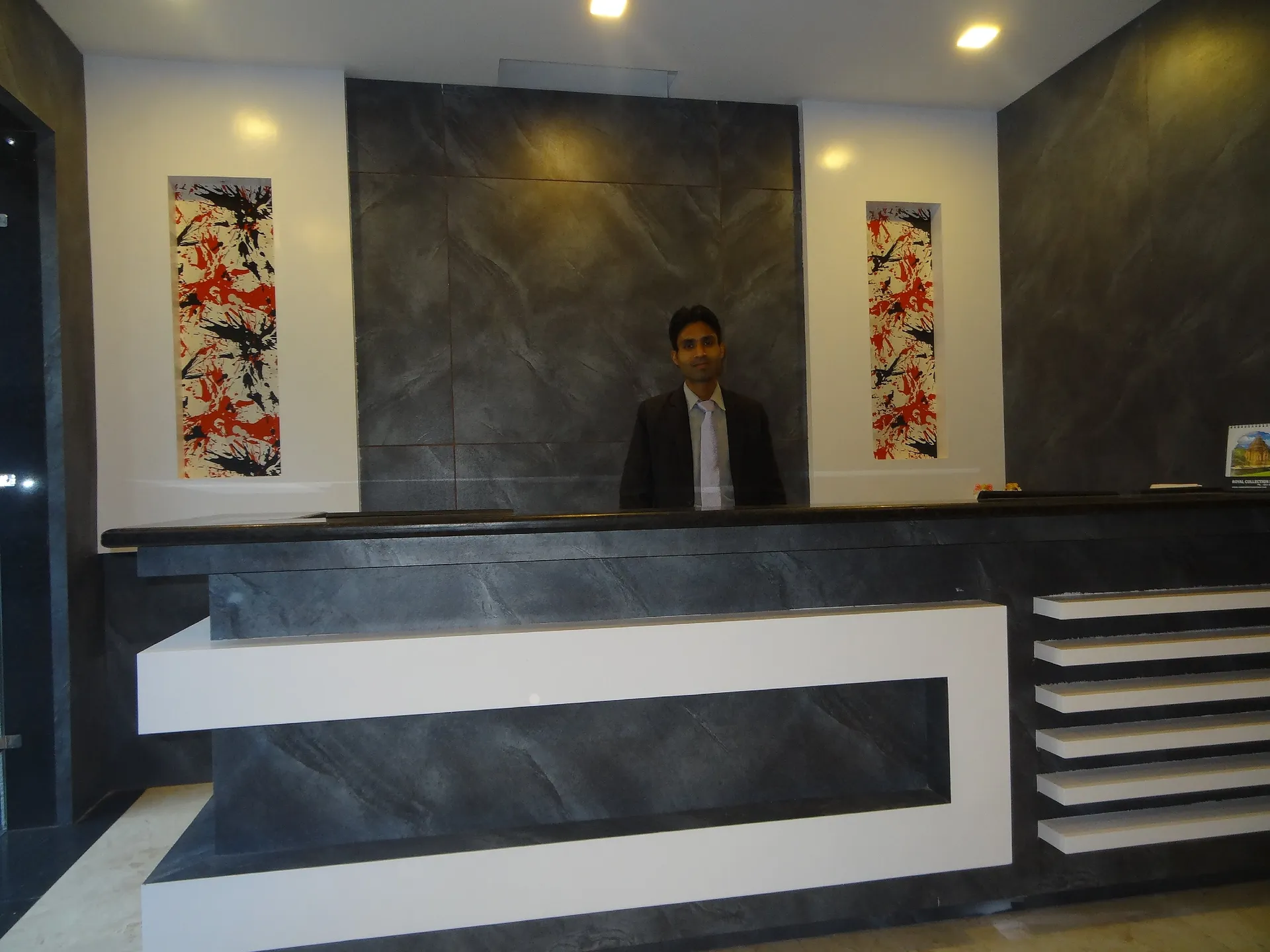 Qsainas S.K Regency Reception