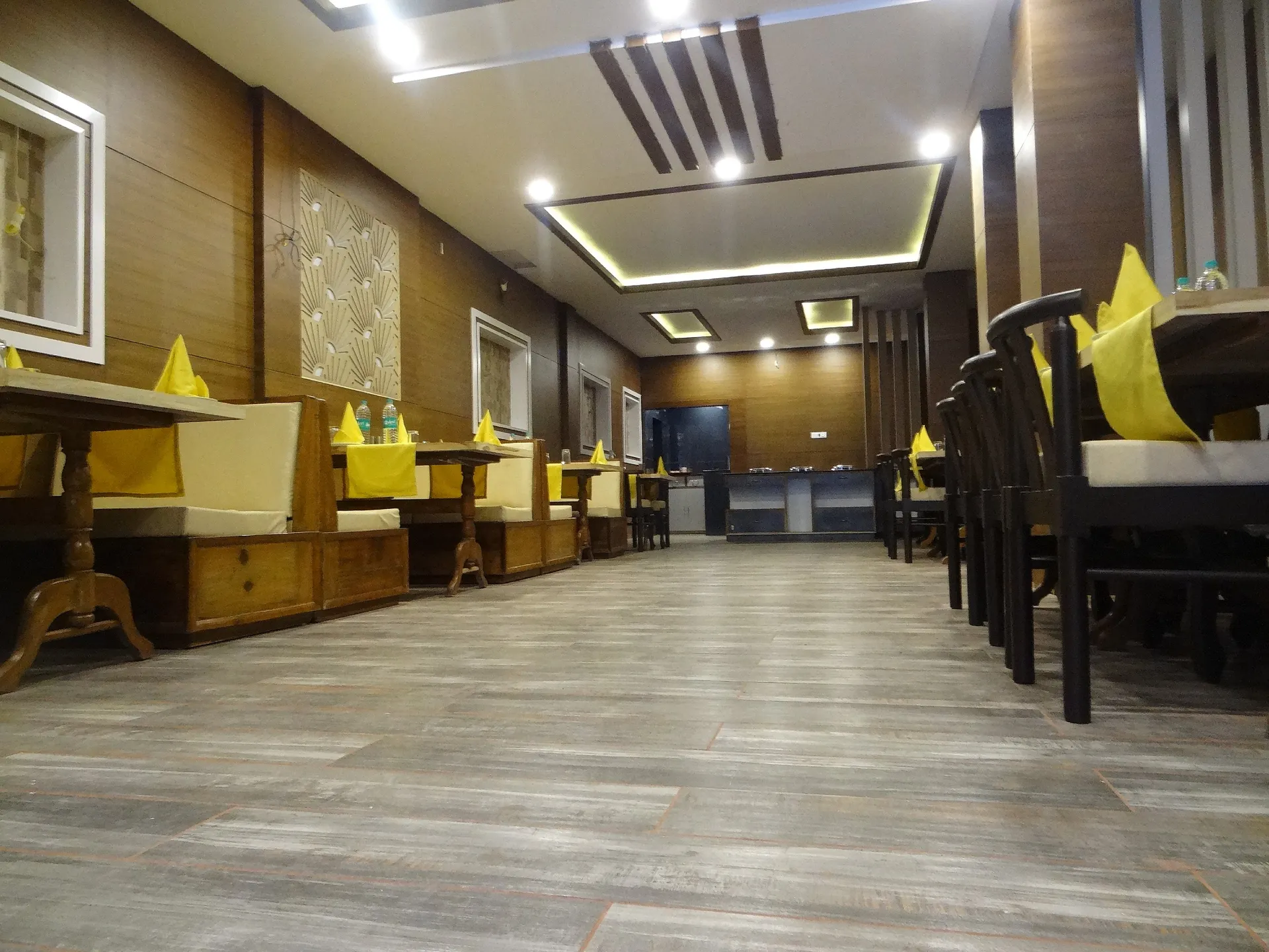 Qsainas S.K Regency Restaurant