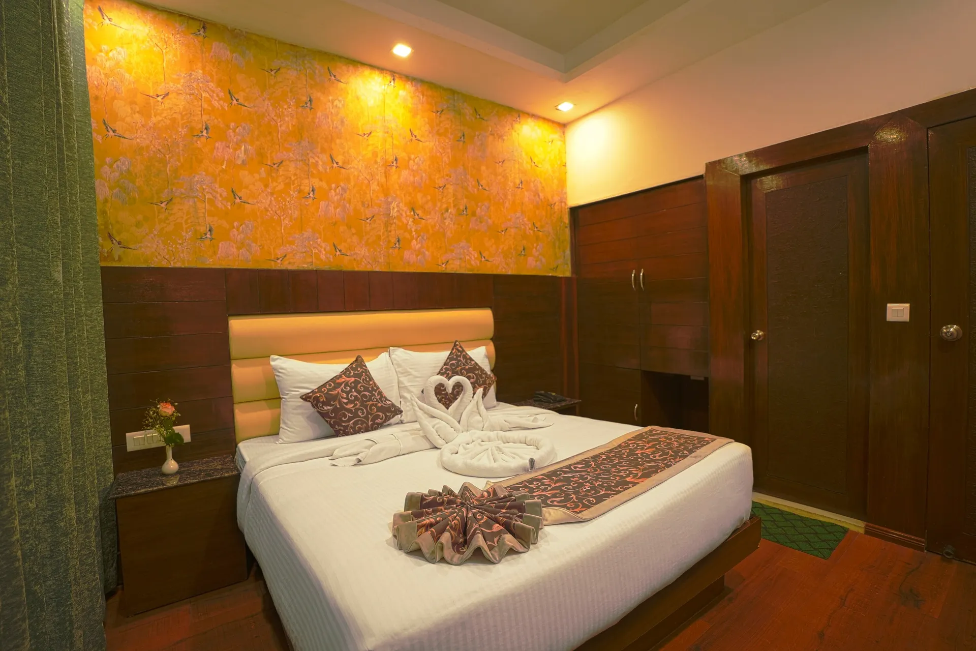 Qsainas S.K Regency Room