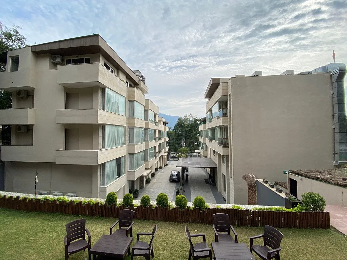 Sterling Palm Bliss, Rishikesh Facade