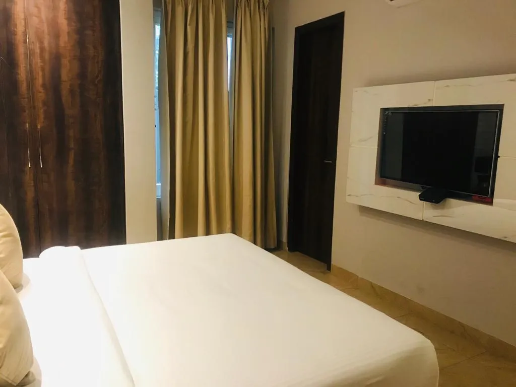 Sterling Palm Bliss, Rishikesh Room