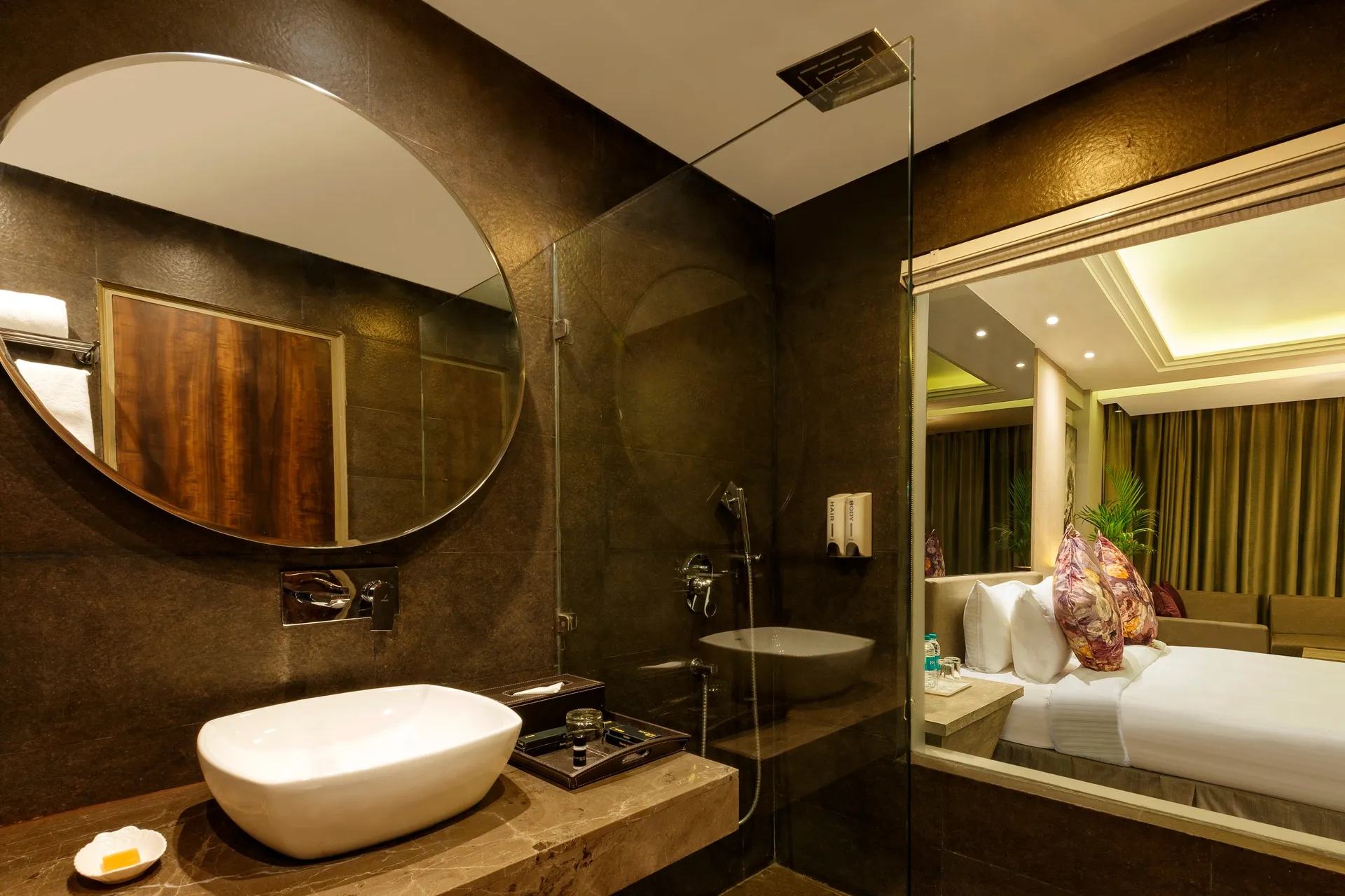 Sterling Palm Bliss, Rishikesh Room