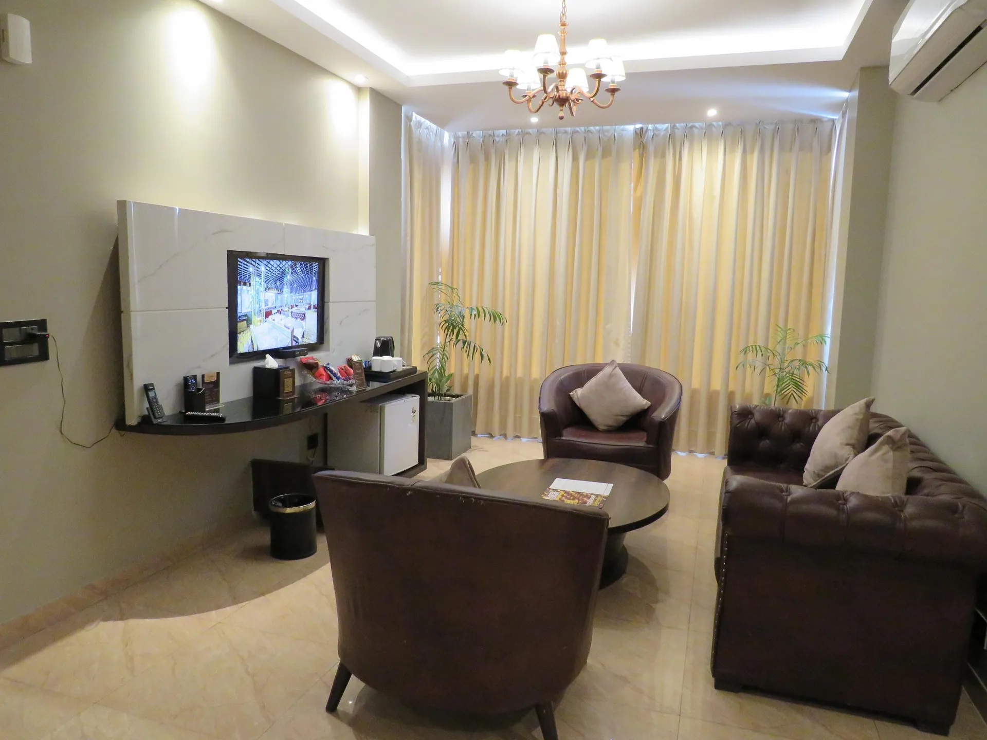 Sterling Palm Bliss, Rishikesh Room