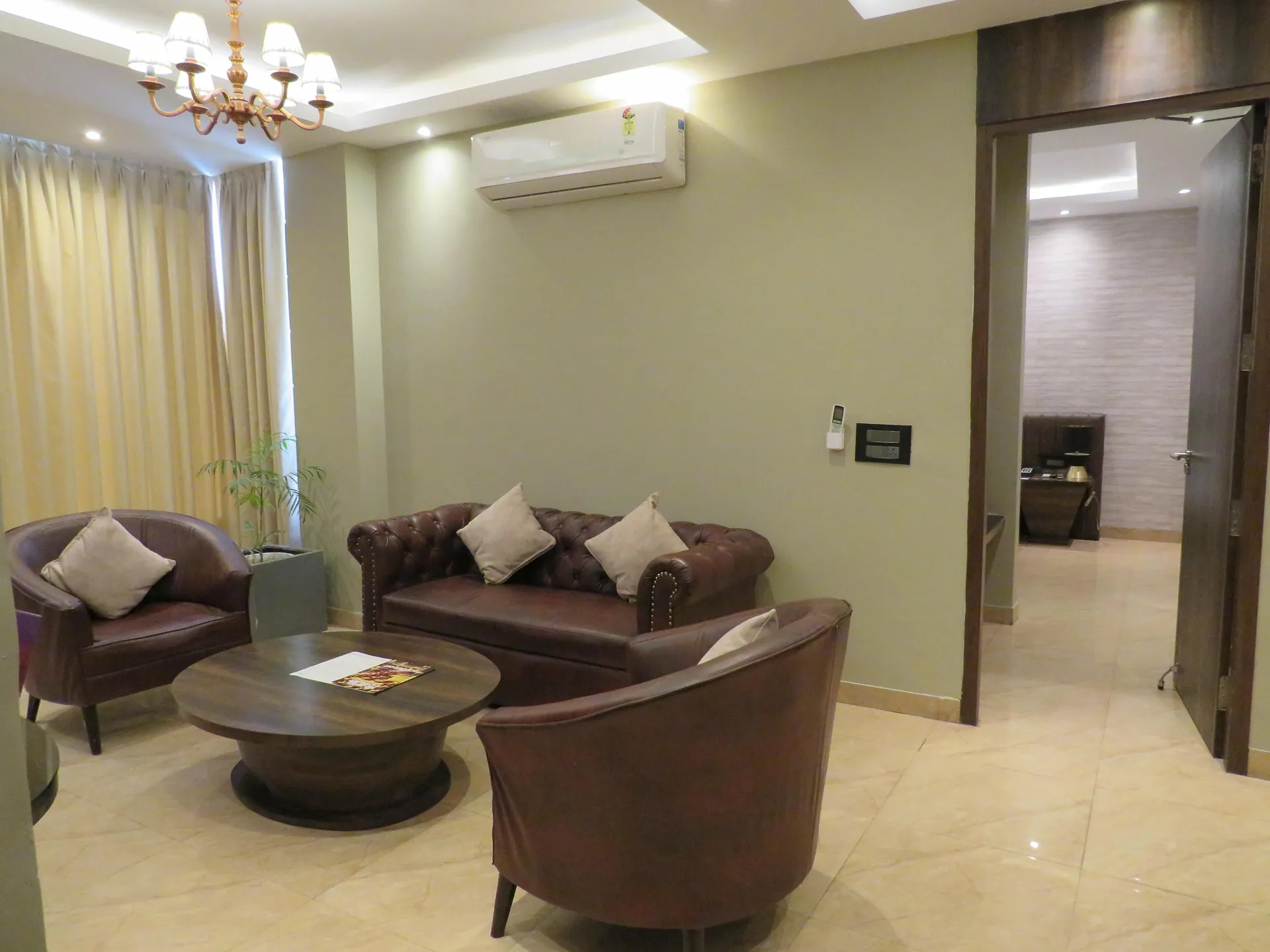 Sterling Palm Bliss, Rishikesh Room