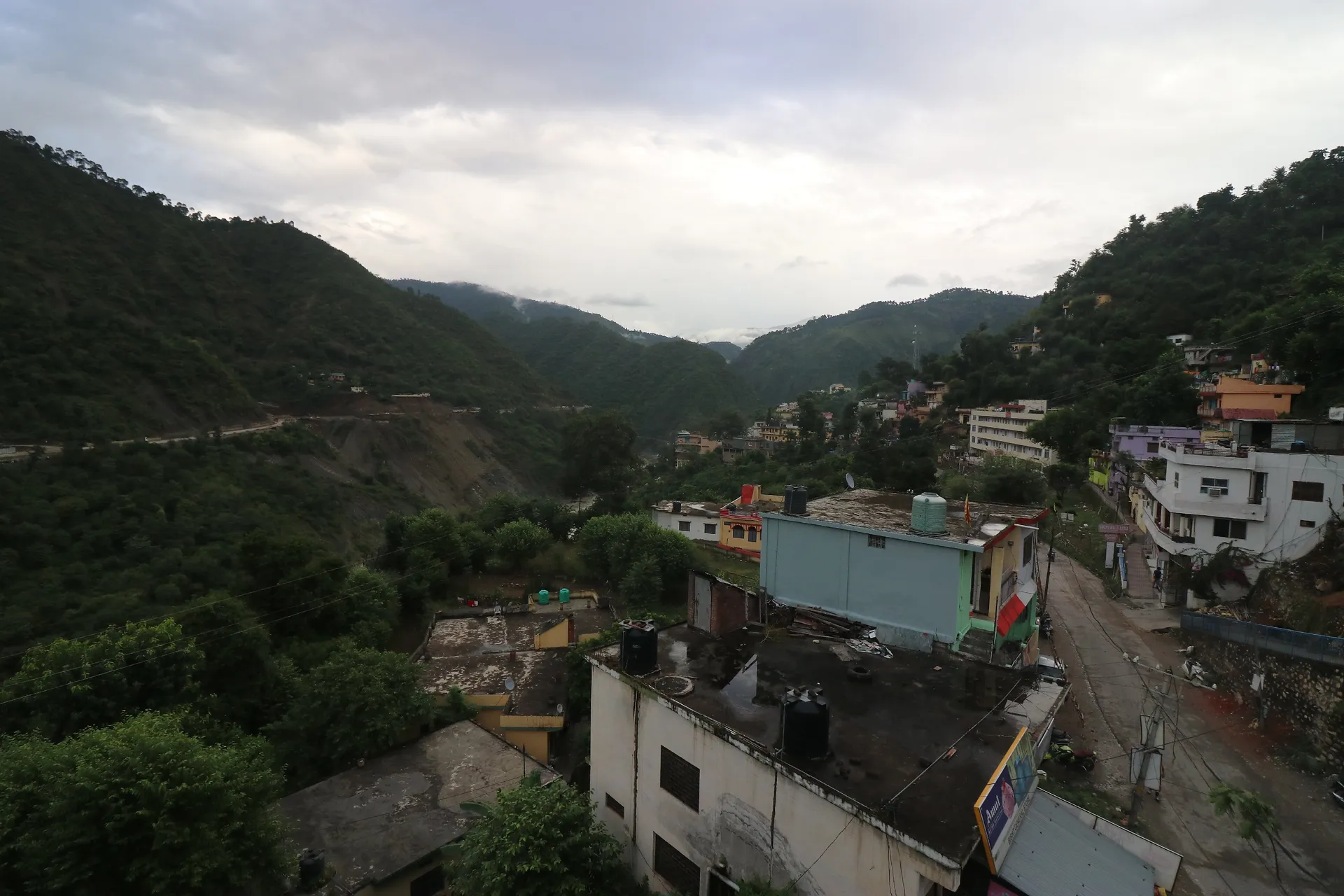 Hotel Mandakini (2Kms Distance From Sangam) - Rudraprayag Outdoors