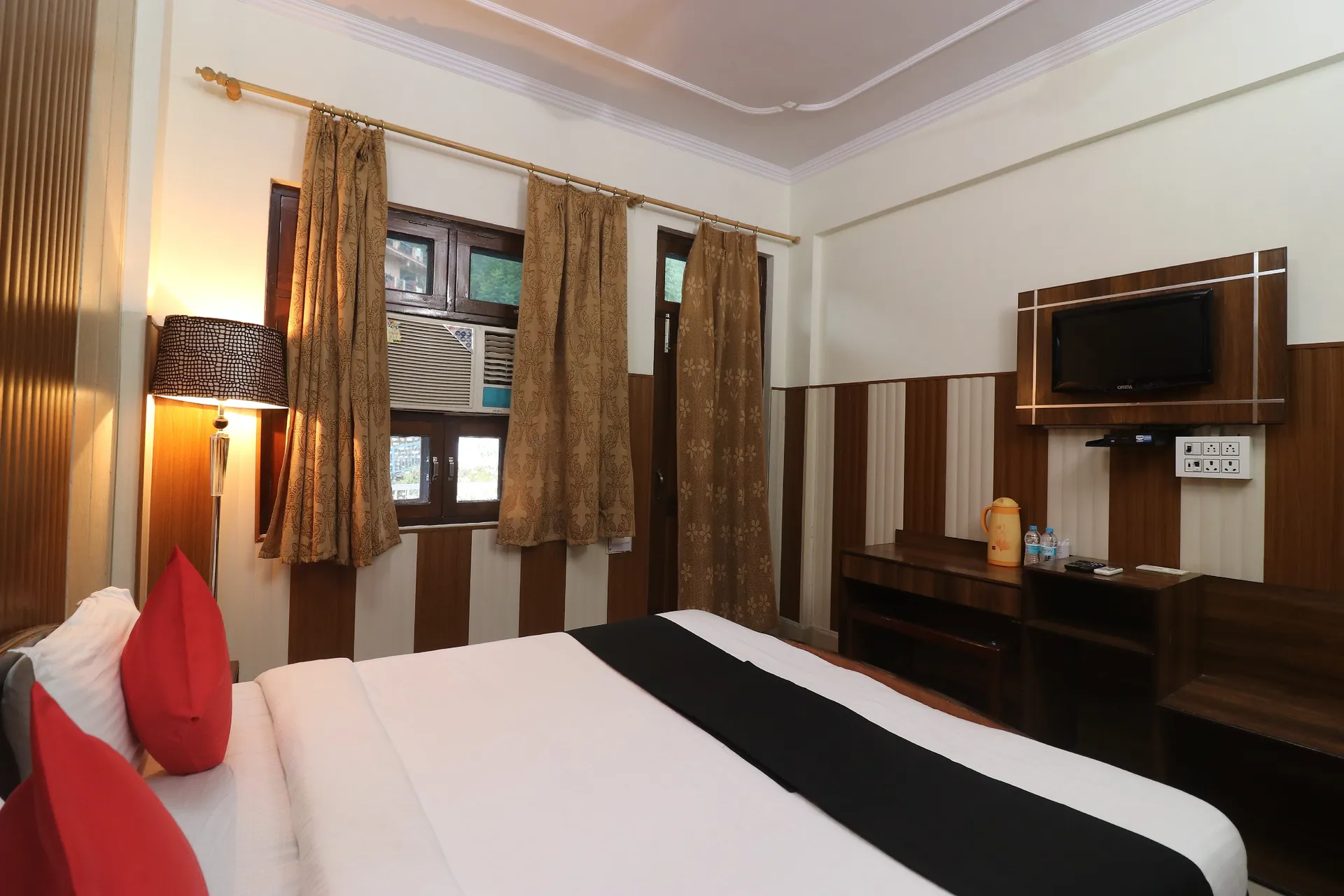 Hotel Mandakini (2Kms Distance From Sangam) - Rudraprayag Room