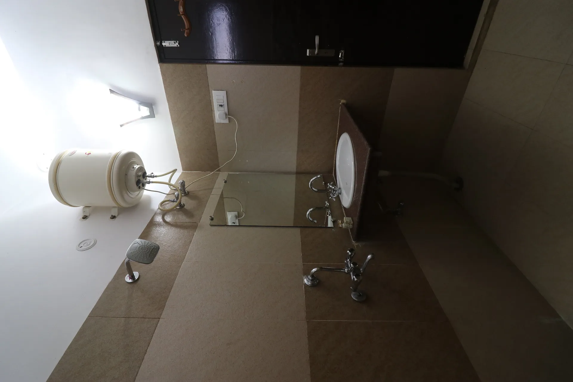 Hotel Mandakini (2Kms Distance From Sangam) - Rudraprayag Washroom