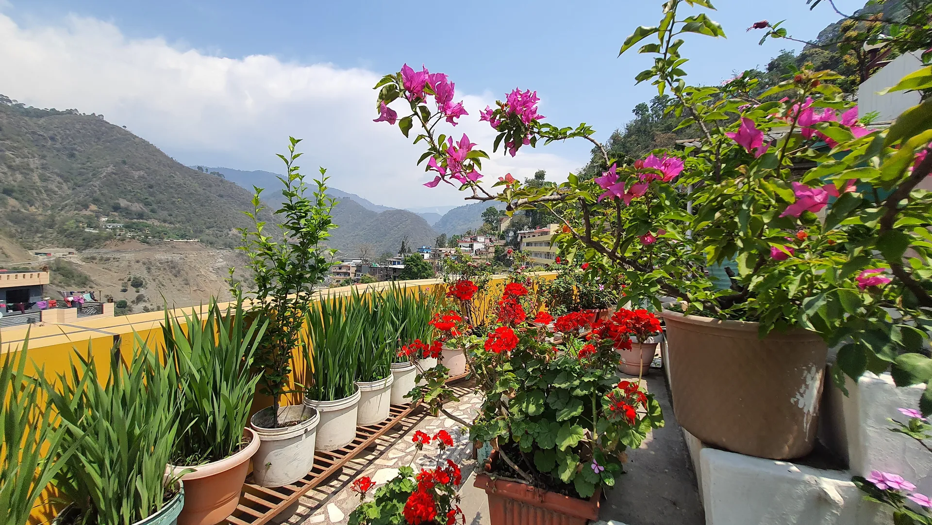 Hotel Suri ( 2kms From Sangam) - Rudraprayag Outdoors